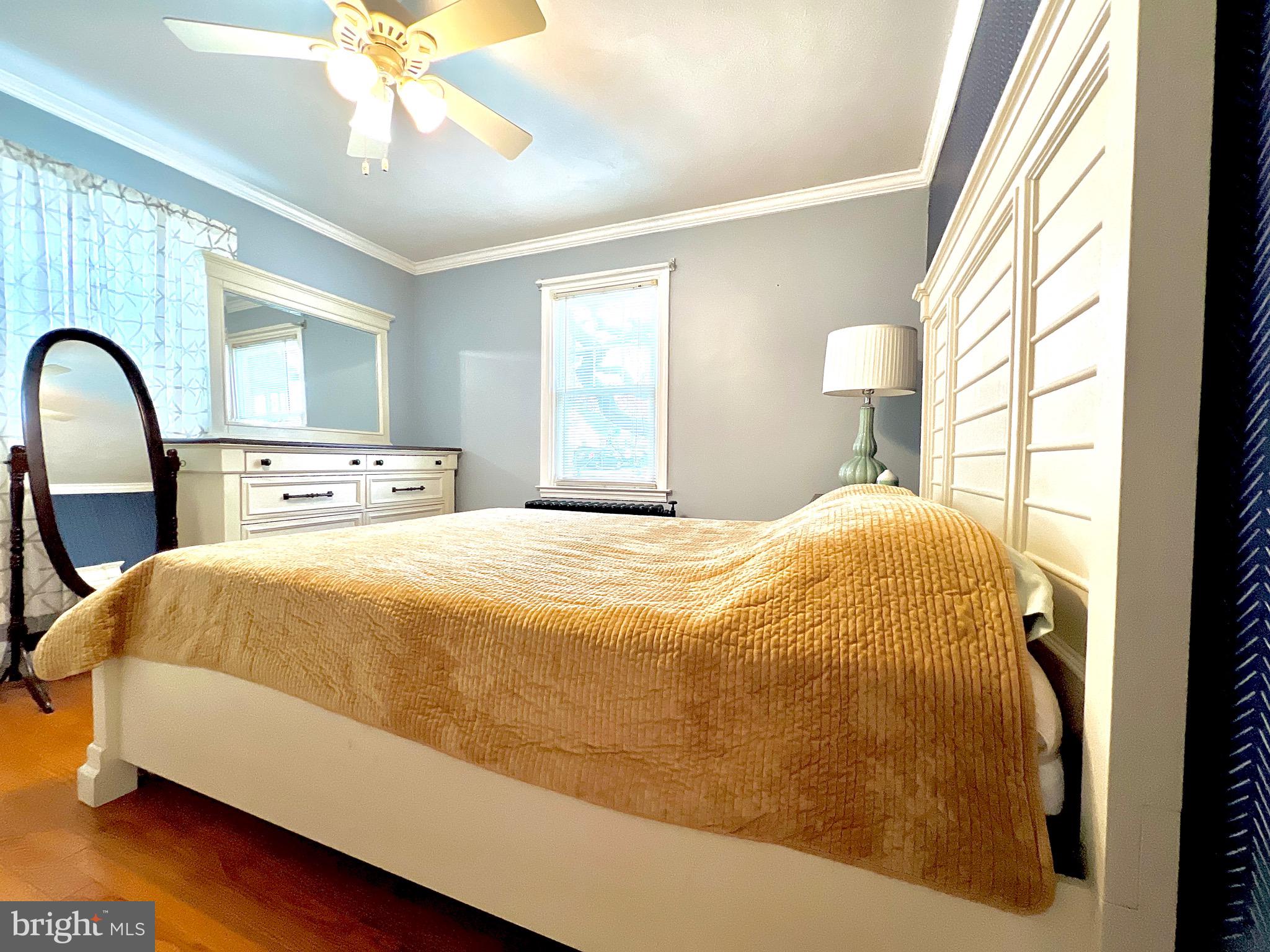 HOMECREST - Residential Lease