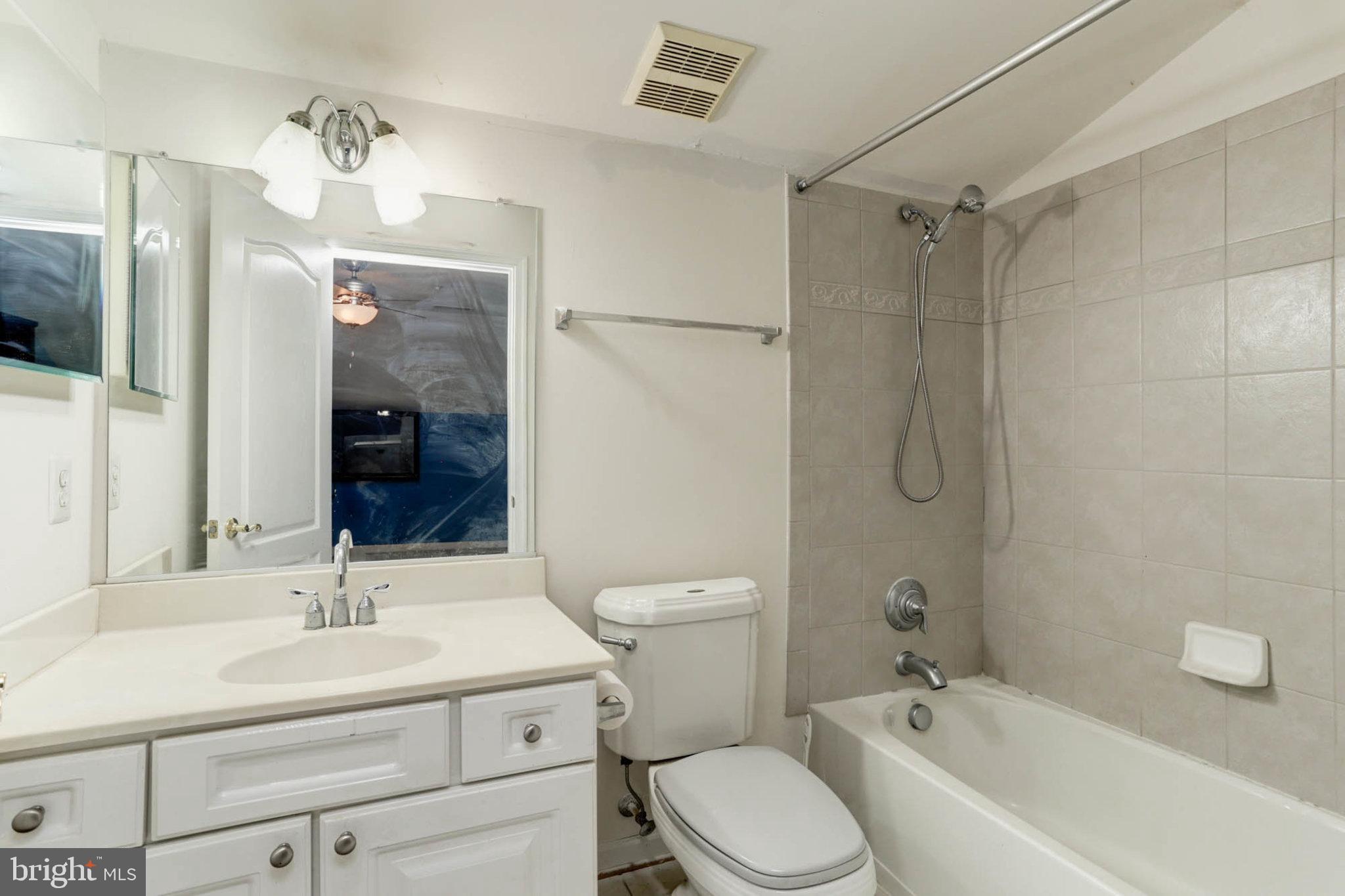 GOVERNORS GRANT - Residential