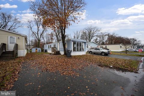 Homes For Sale - 1954 Sidnee Drive<br/> Edgewood, MD 21040