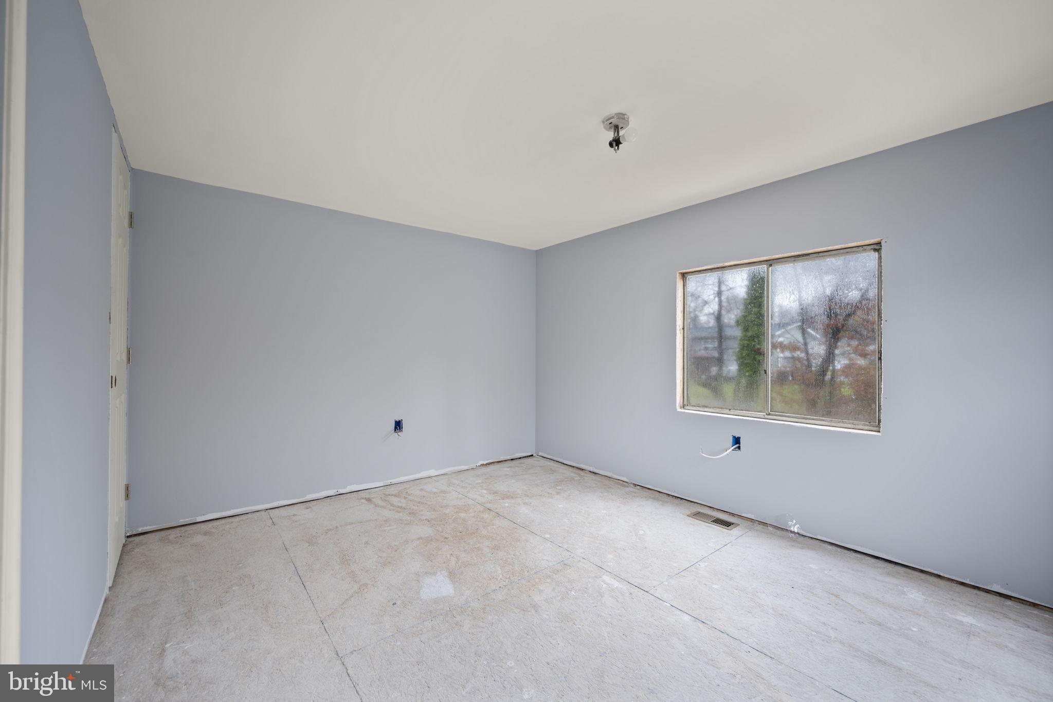 HARFORD MOBILE VILLAGE - Residential