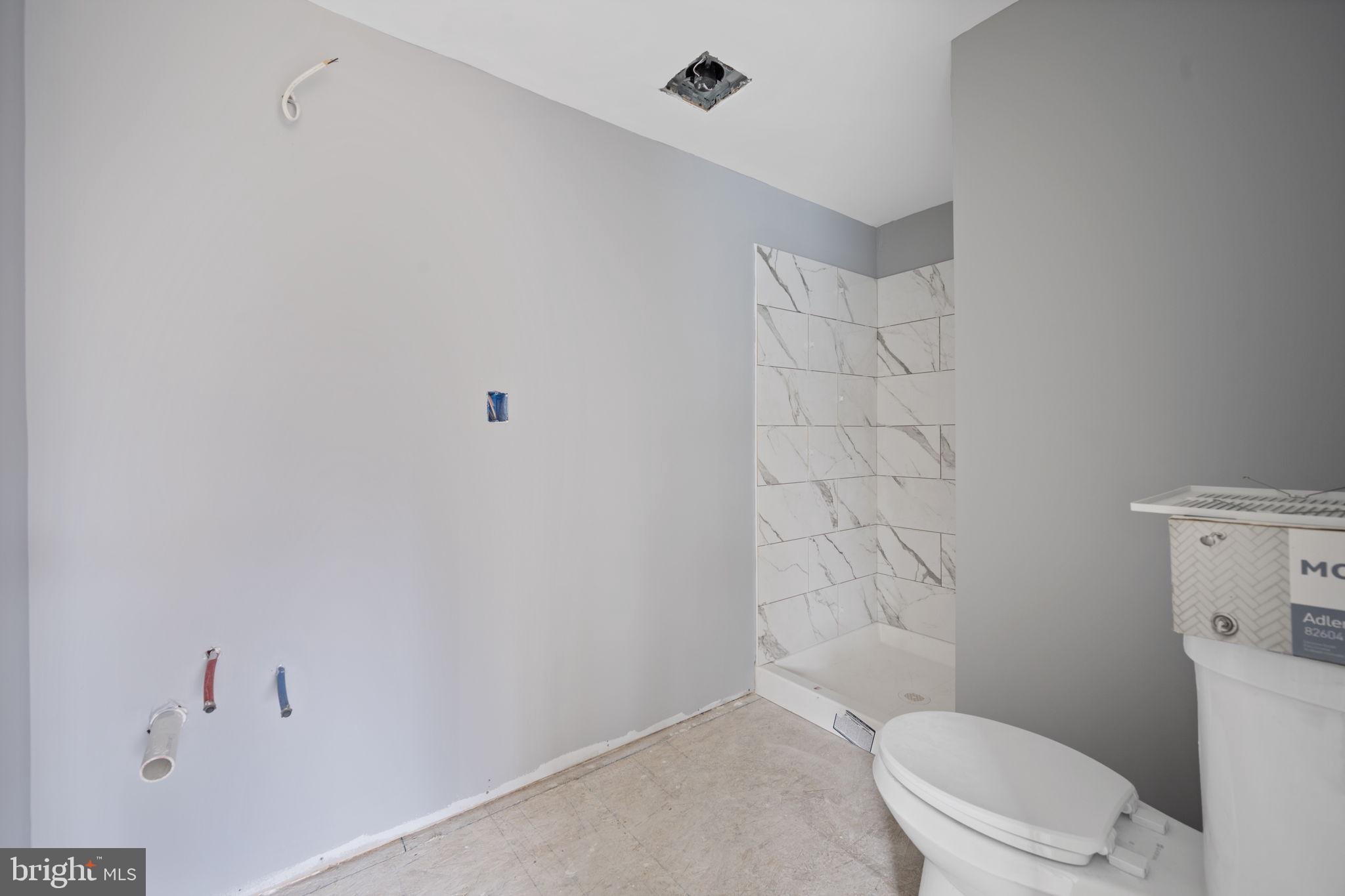 HARFORD MOBILE VILLAGE - Residential