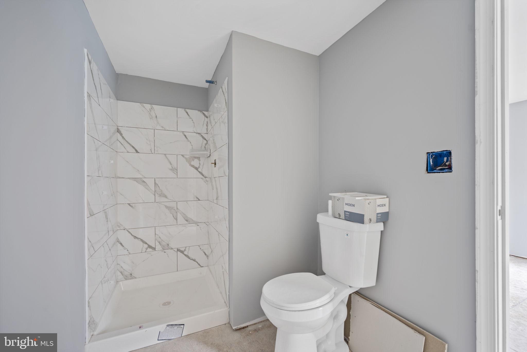 HARFORD MOBILE VILLAGE - Residential