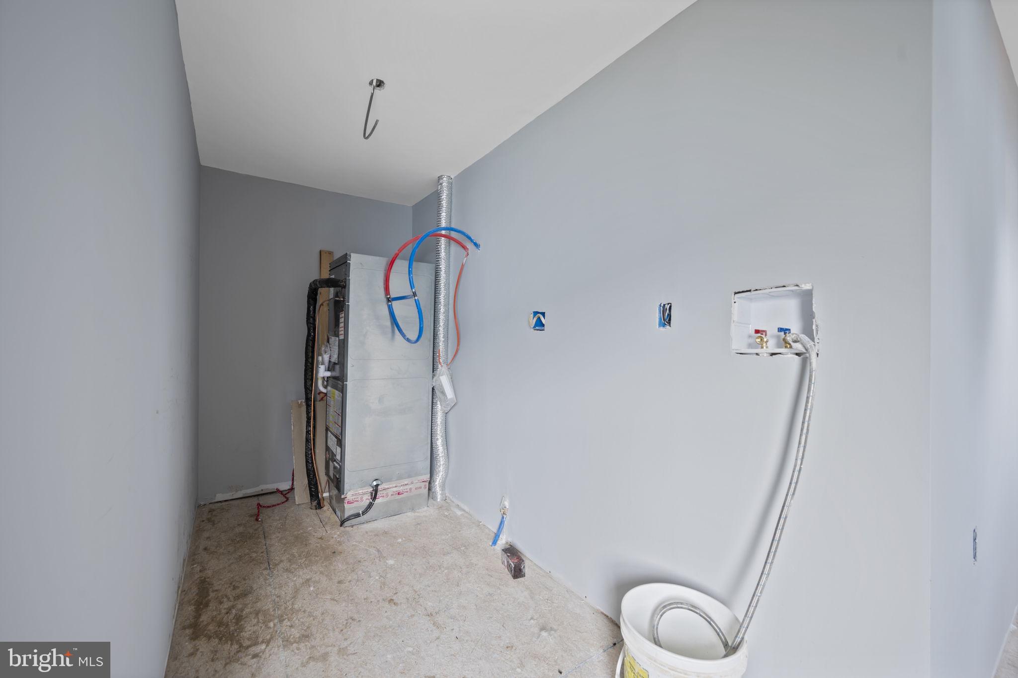 HARFORD MOBILE VILLAGE - Residential