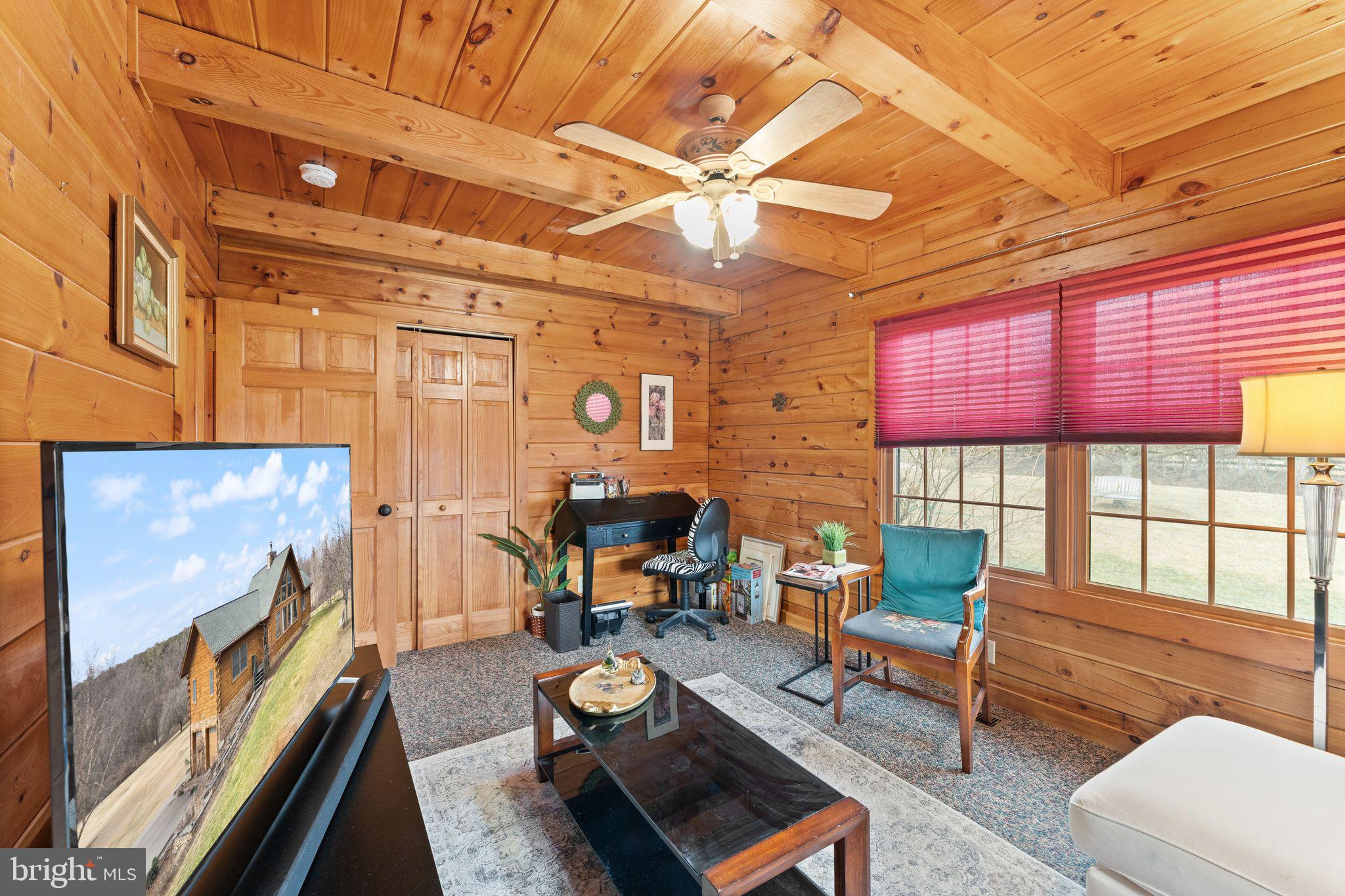 FOXBORO FARM - Residential