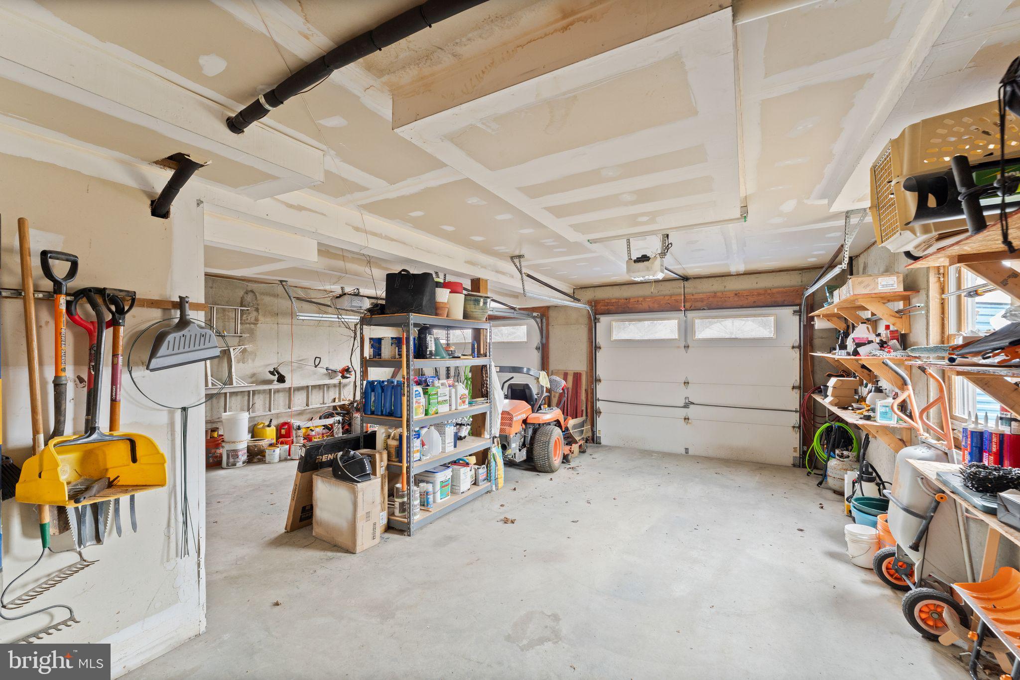 FOXBORO FARM - Residential