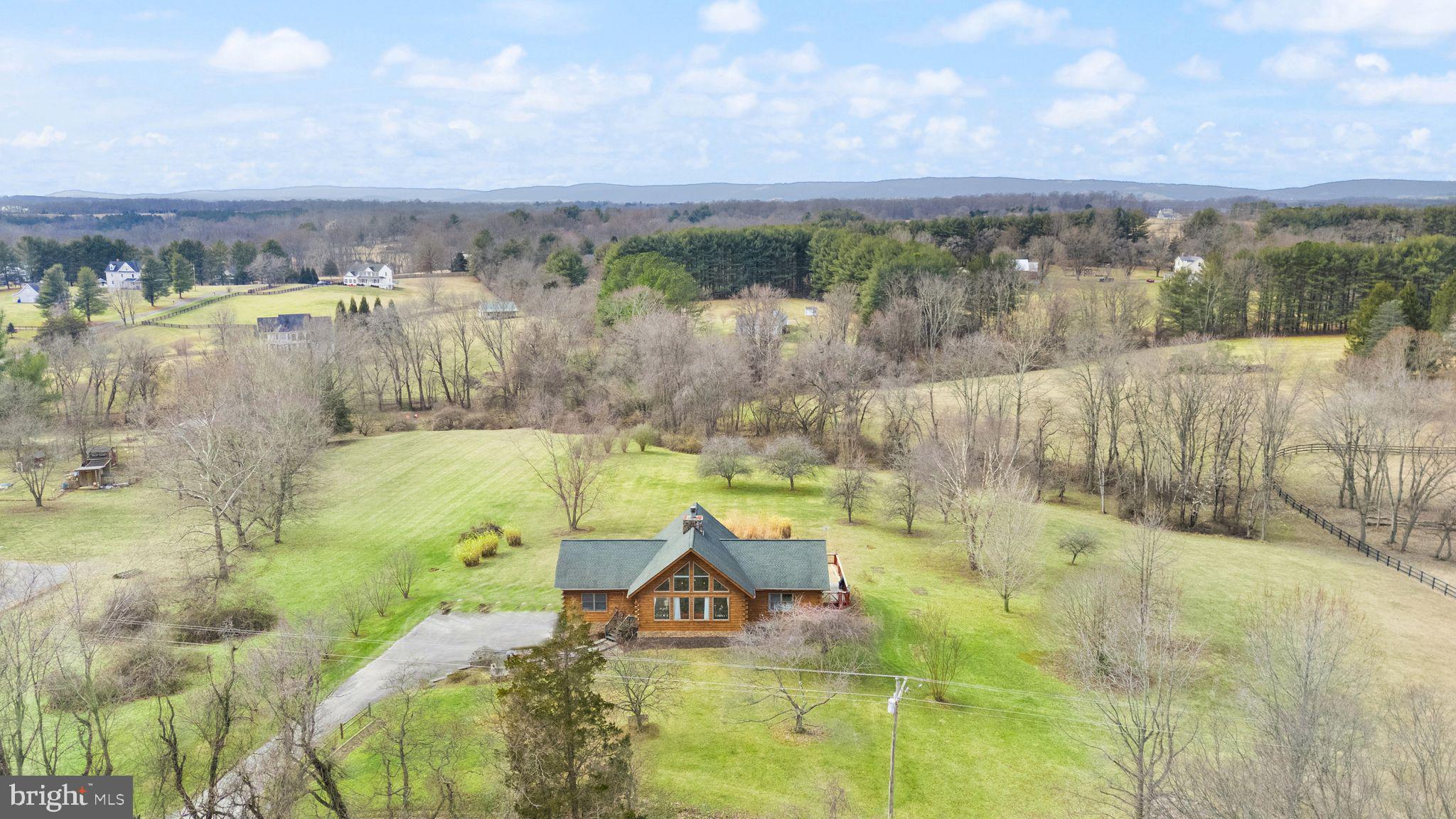 FOXBORO FARM - Residential