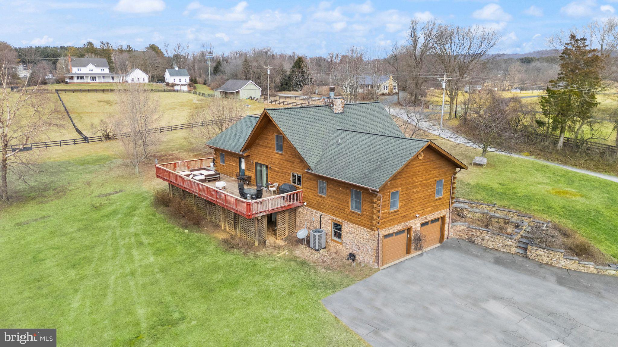 FOXBORO FARM - Residential