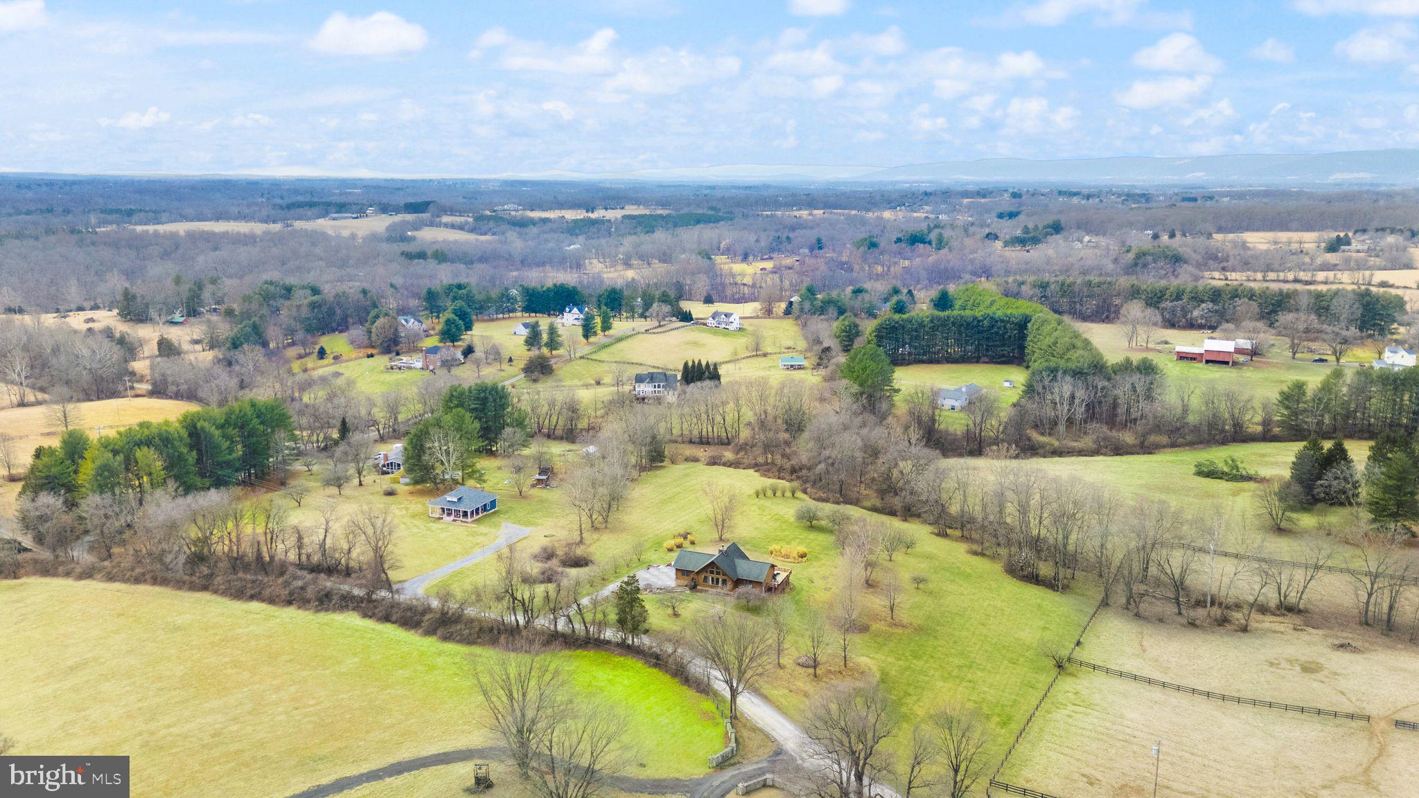 FOXBORO FARM - Residential