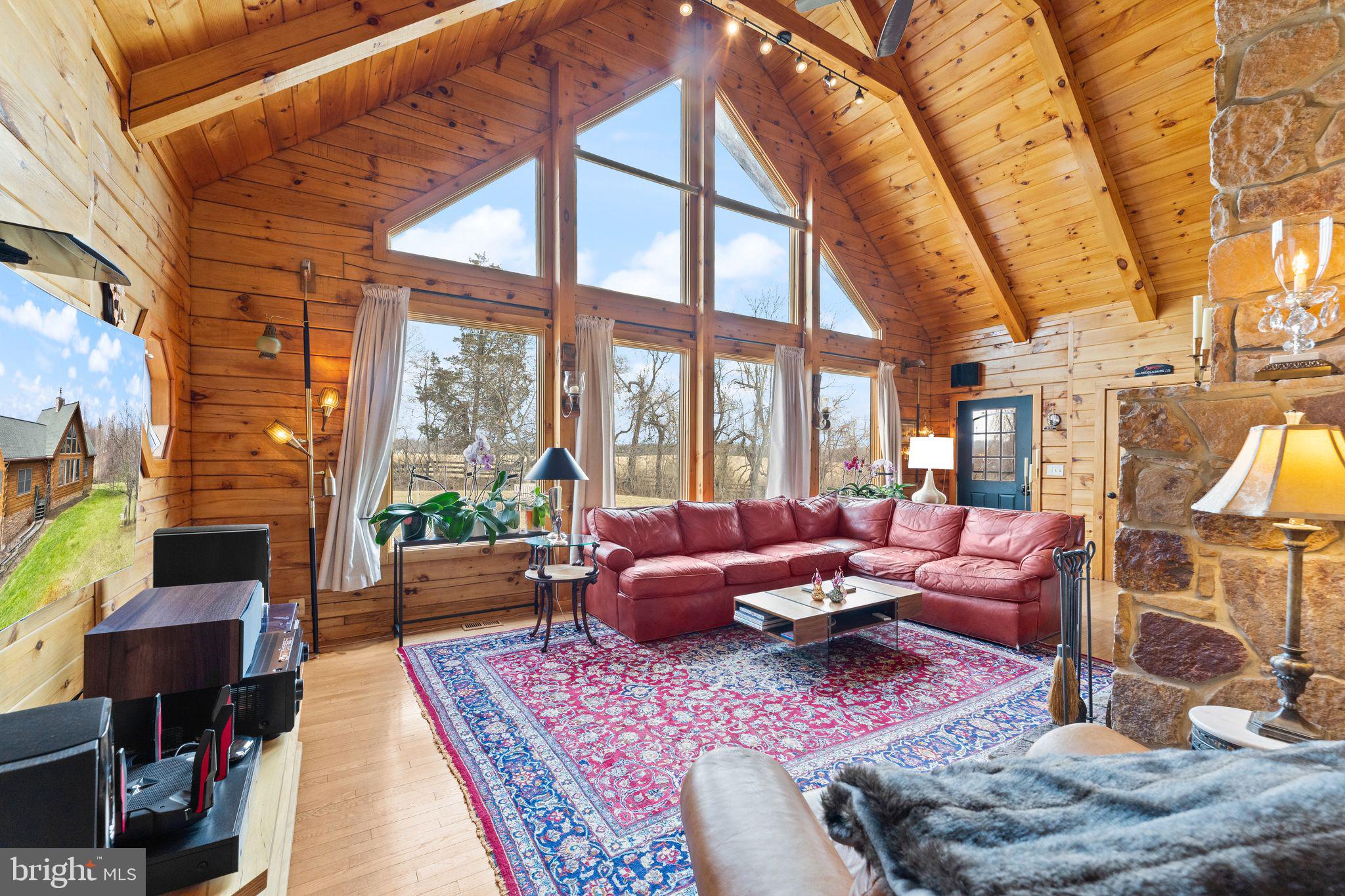 FOXBORO FARM - Residential