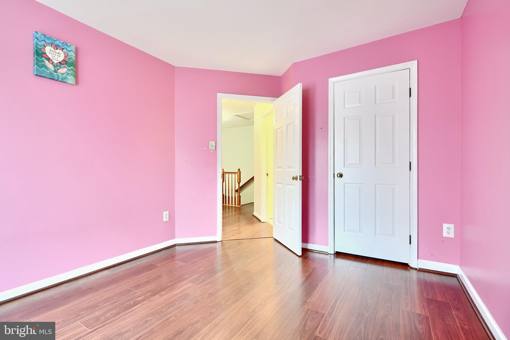 OWINGS MILLS NEWTOWN - Residential