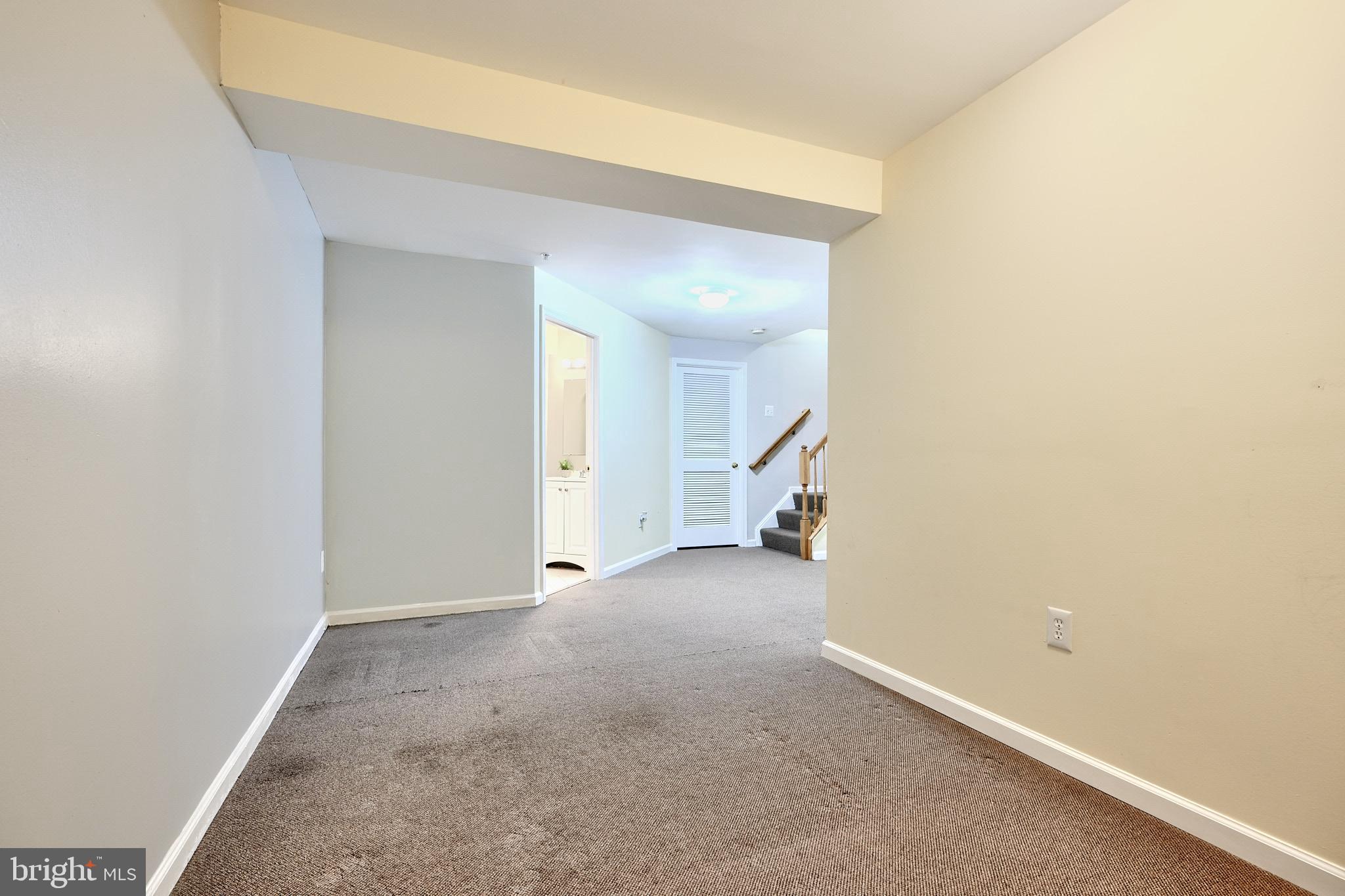 OWINGS MILLS NEWTOWN - Residential