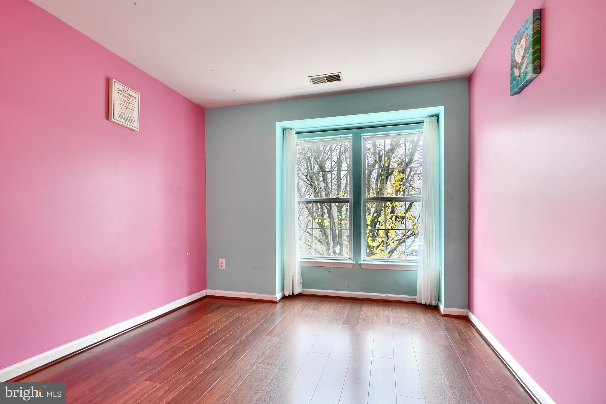 OWINGS MILLS NEWTOWN - Residential