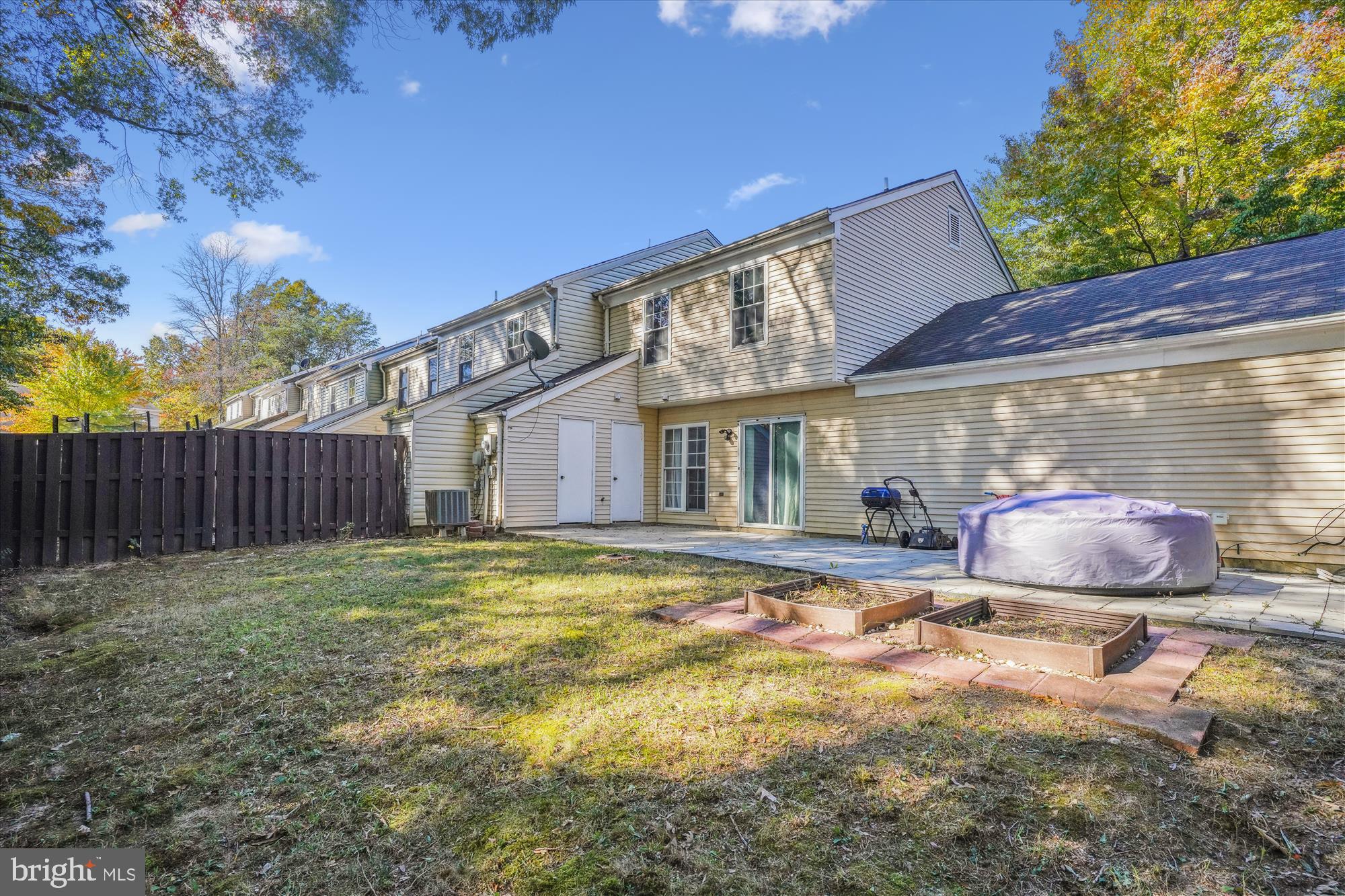 ST CHARLES HUNTINGTON - Residential