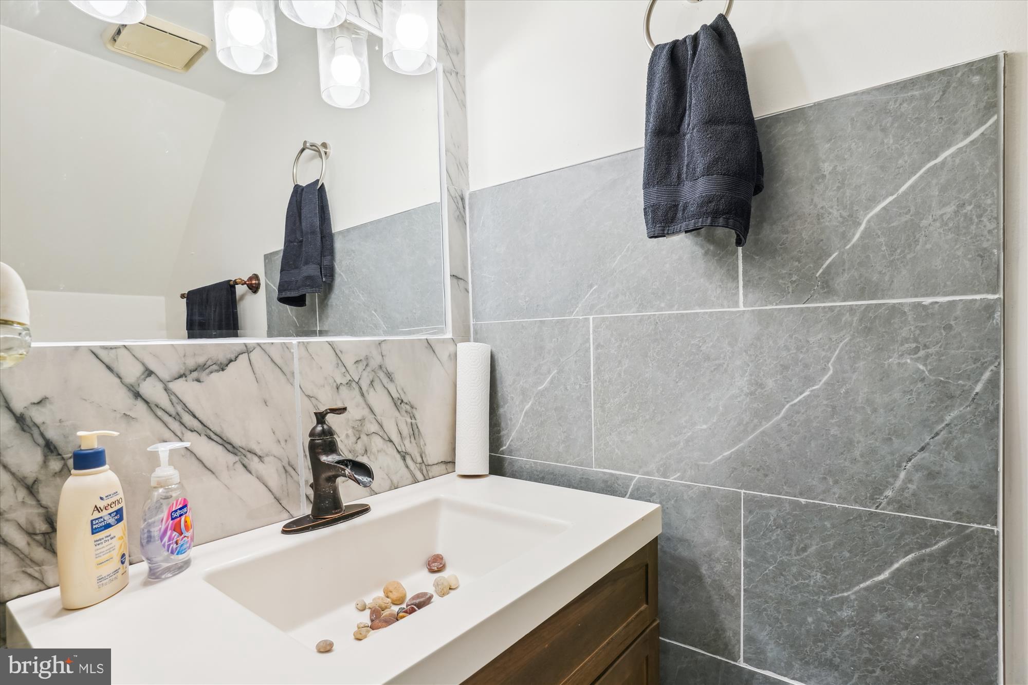 ST CHARLES HUNTINGTON - Residential