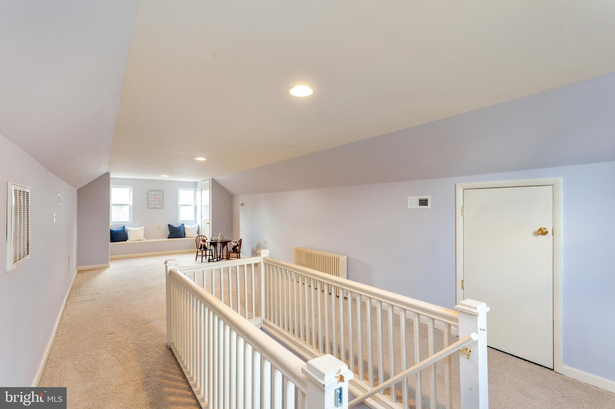 OVERLEA MANOR - Residential