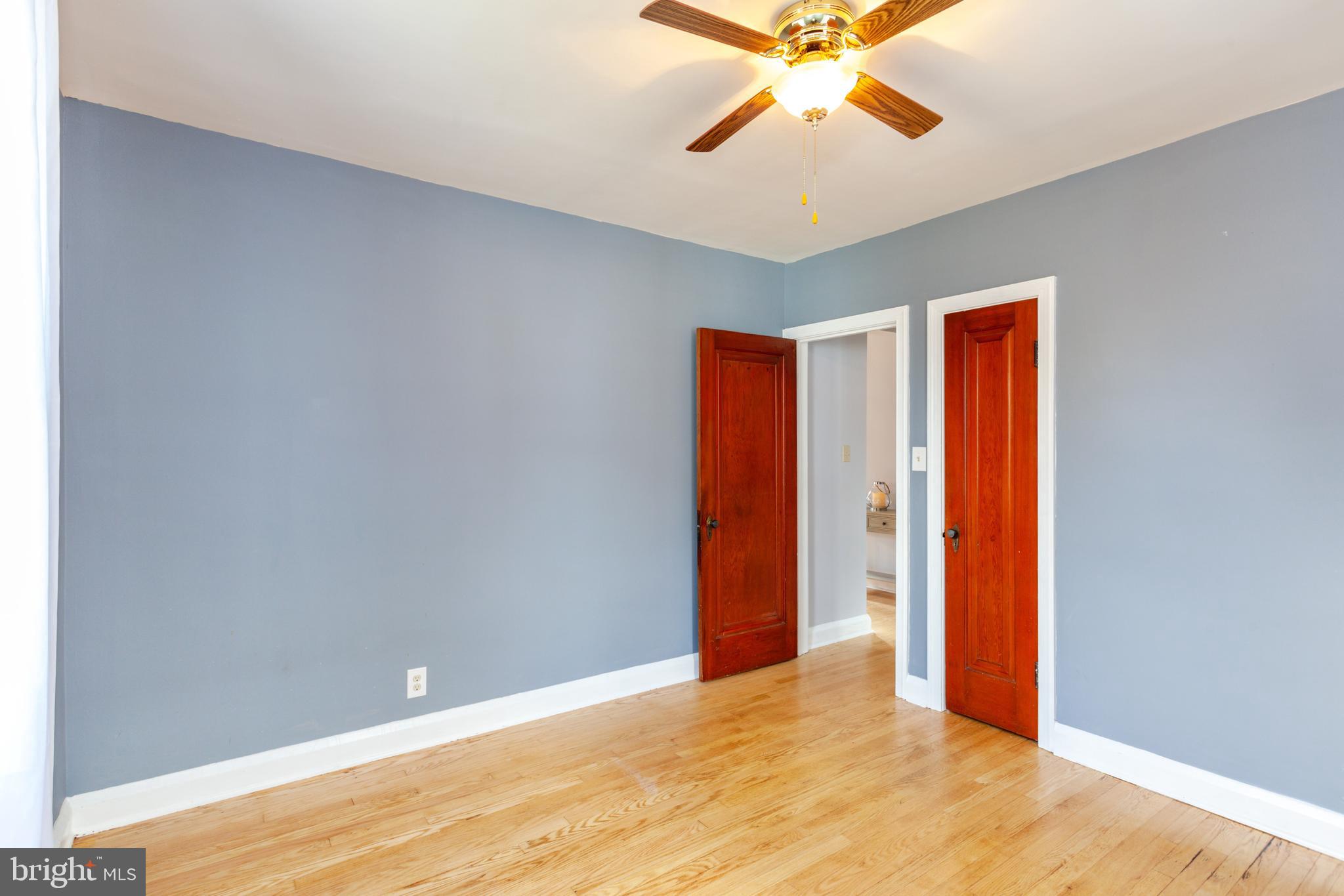 OVERLEA MANOR - Residential