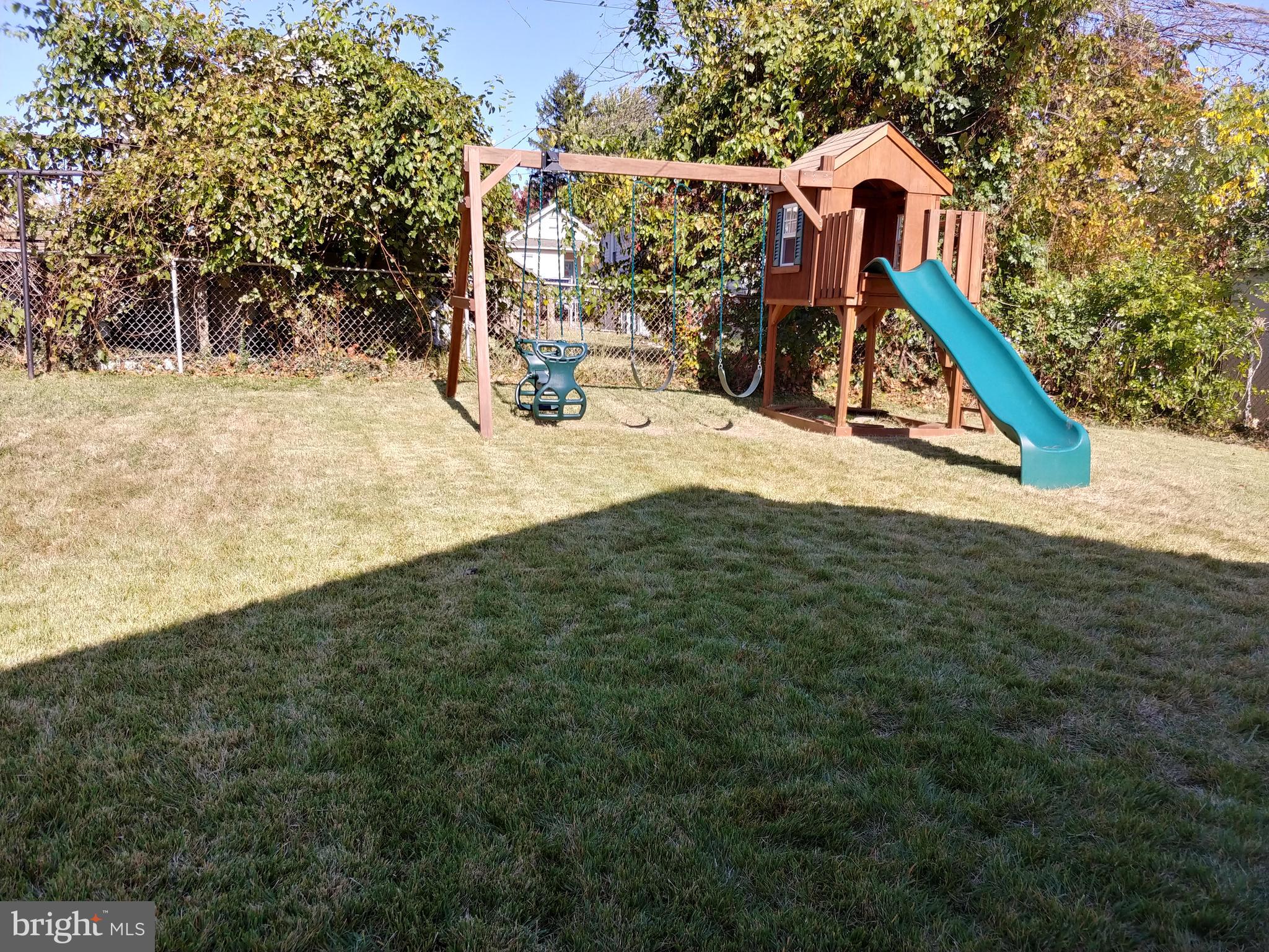 OVERLEA MANOR - Residential