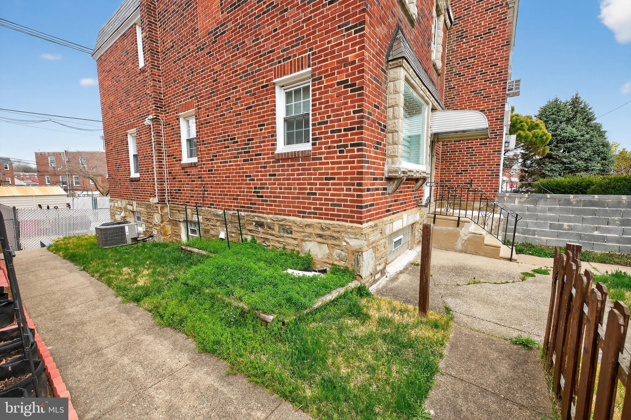 RHAWNHURST - Residential