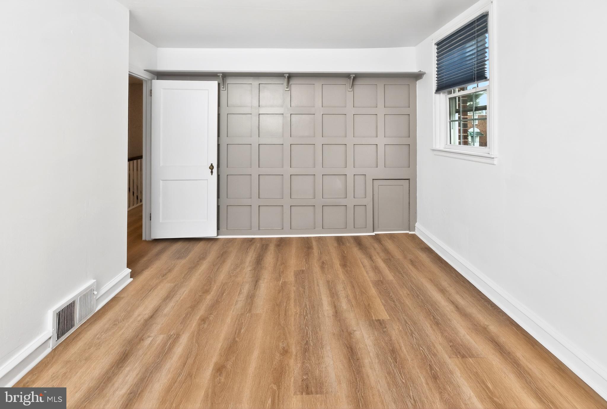 RHAWNHURST - Residential