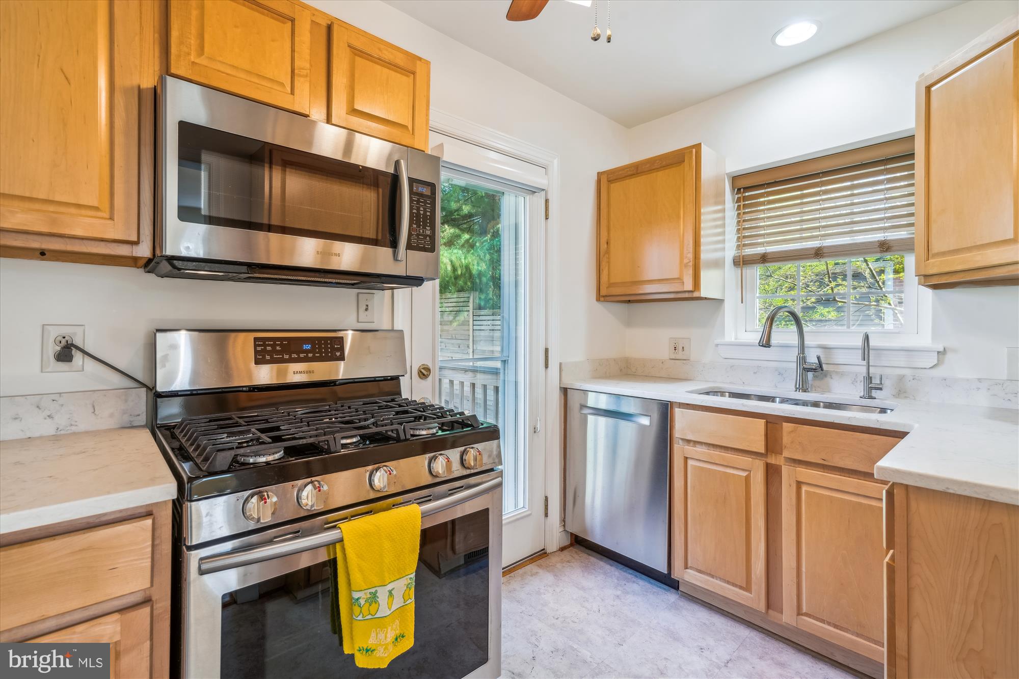 ROSEWOOD - Residential