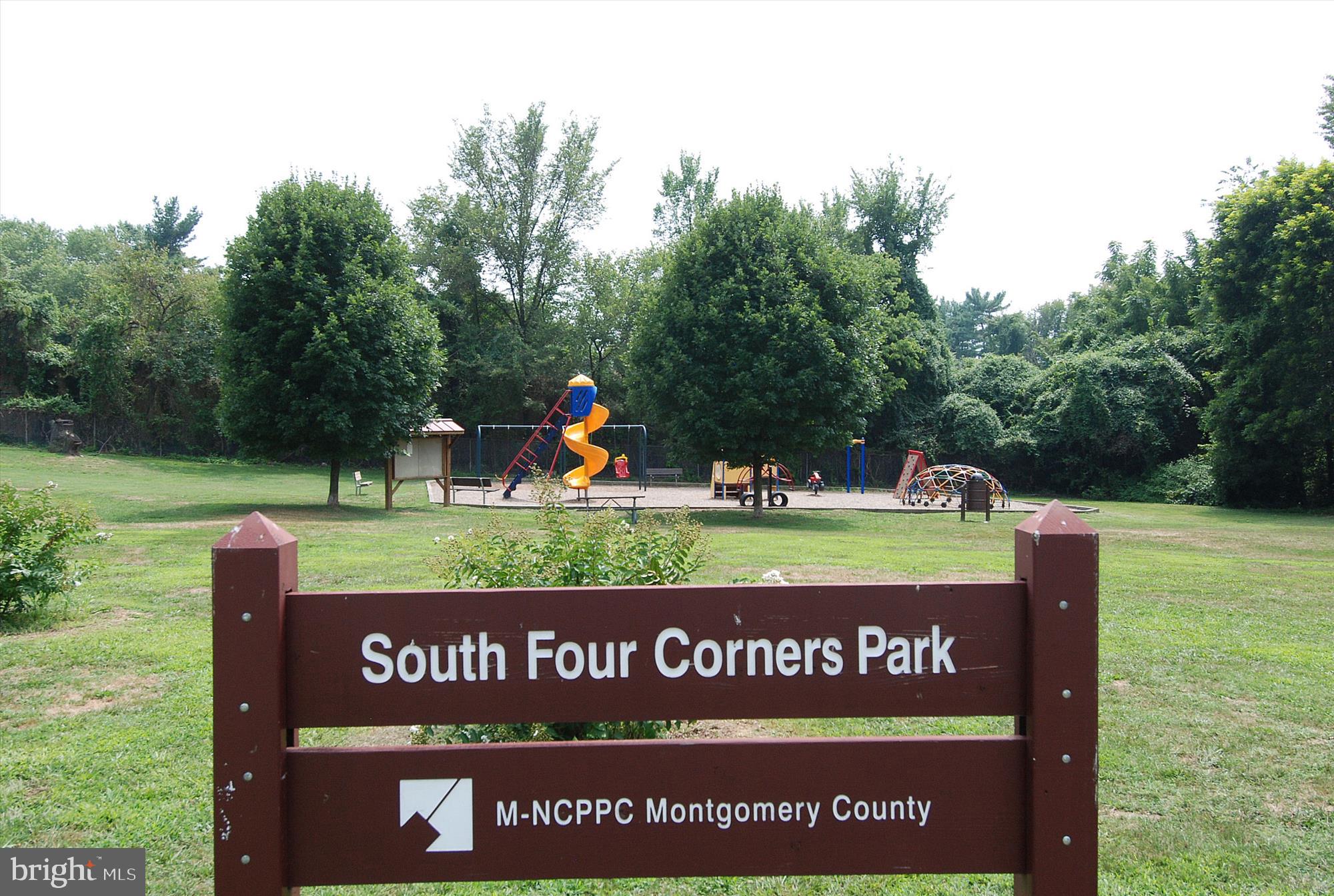 ROSEWOOD - Residential