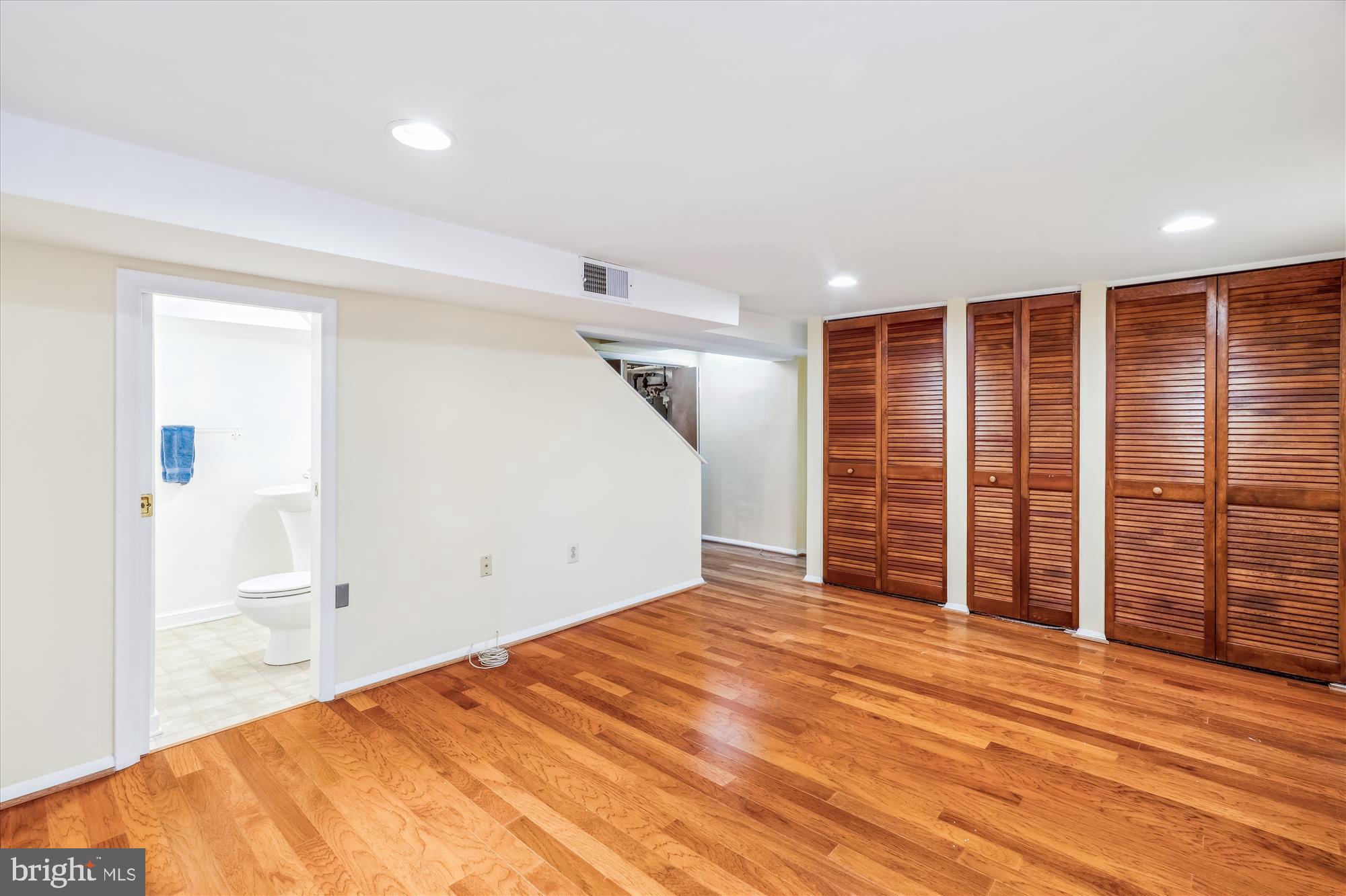 ROSEWOOD - Residential