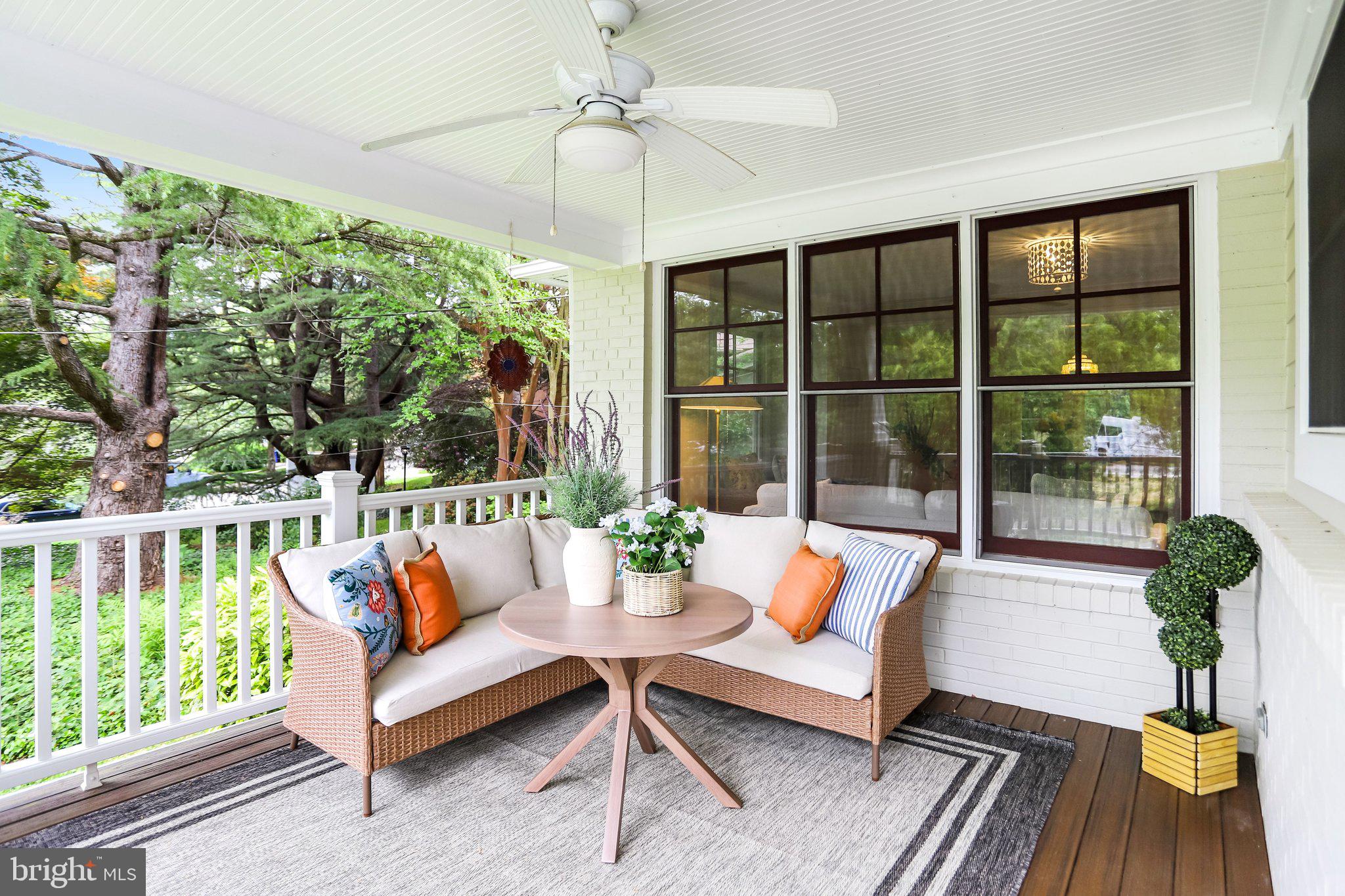 KENSINGTON PARK - Residential