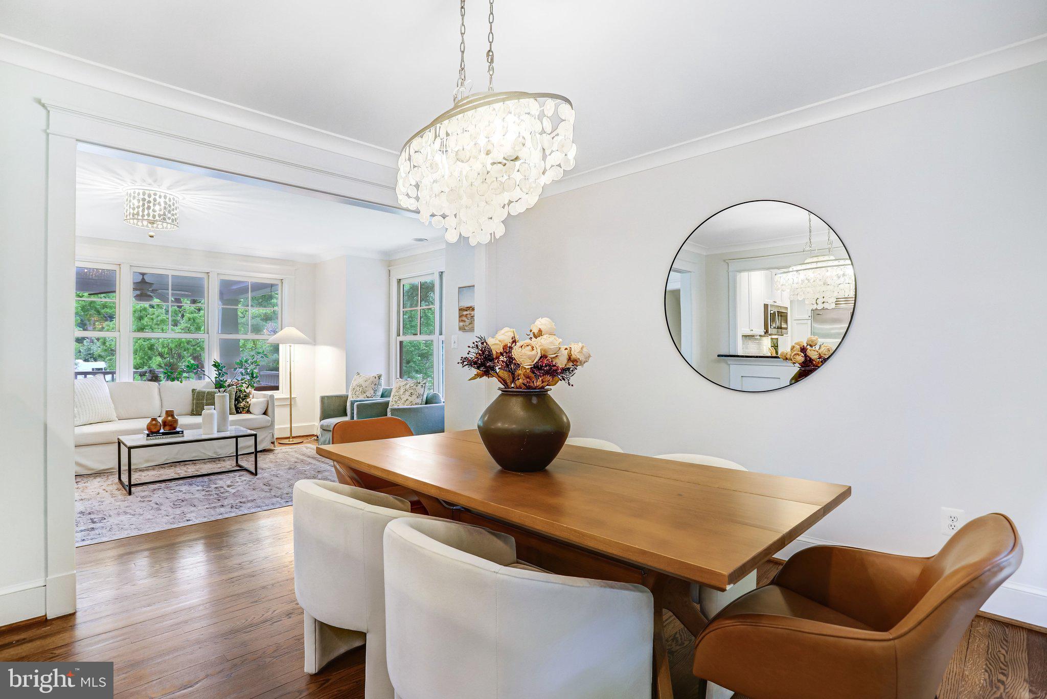 KENSINGTON PARK - Residential
