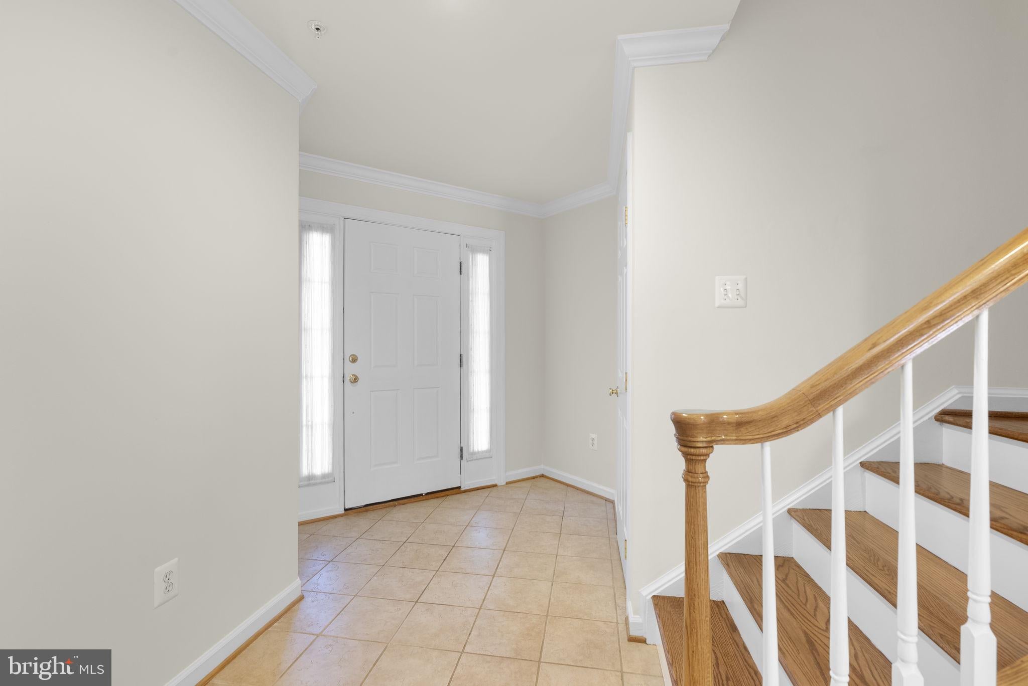 10 ROCKINGHAM COURT