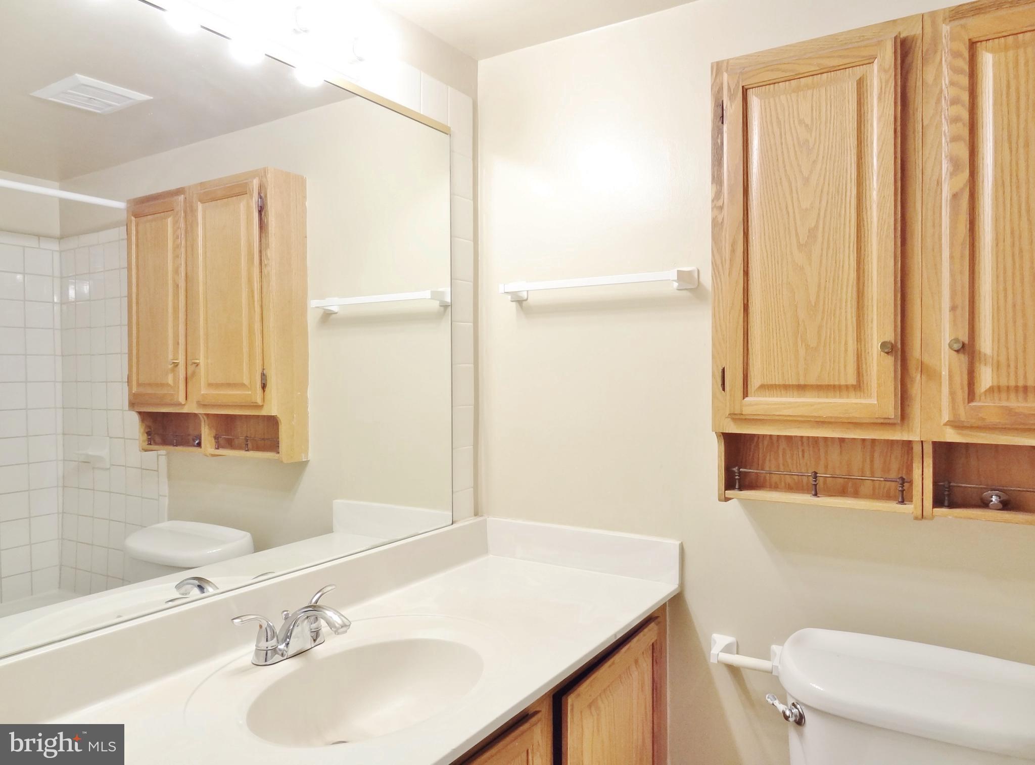 BETHESDA PARK - Residential