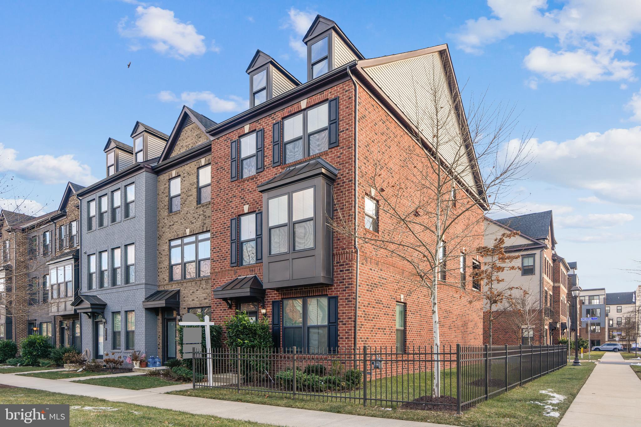 WESTMOORE AT MOOREFIELD - Residential Lease