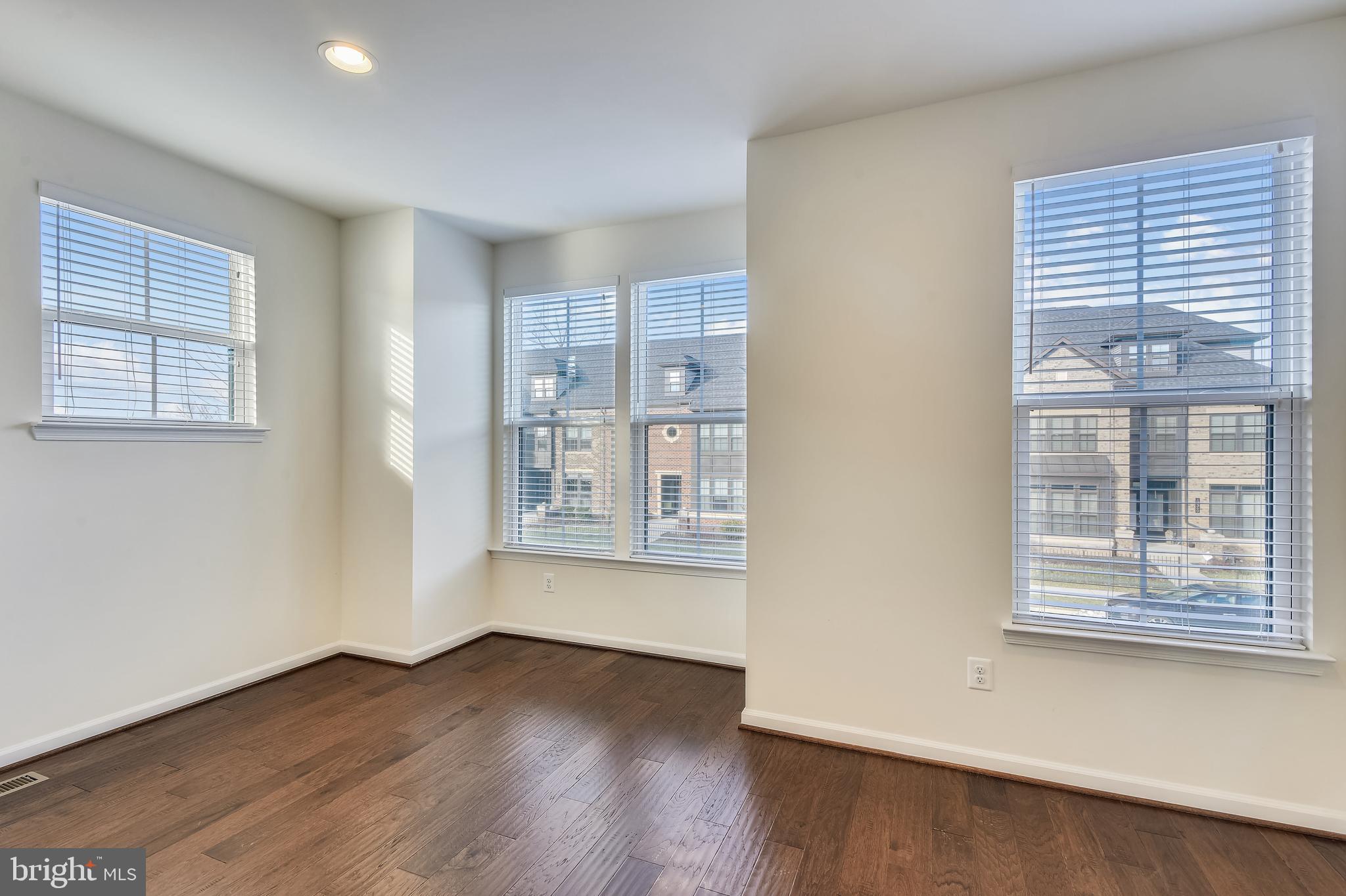 WESTMOORE AT MOOREFIELD - Residential Lease