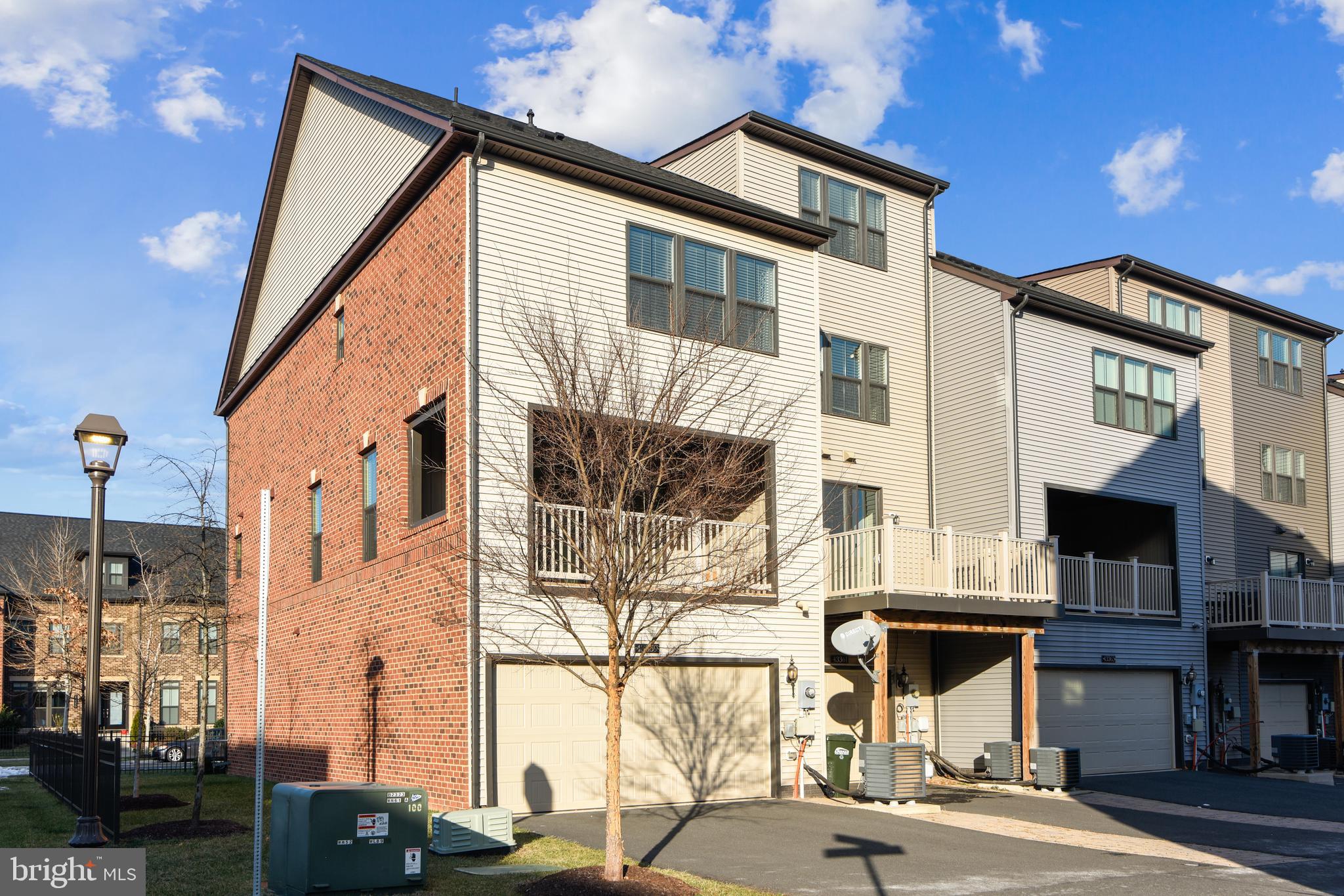 WESTMOORE AT MOOREFIELD - Residential Lease