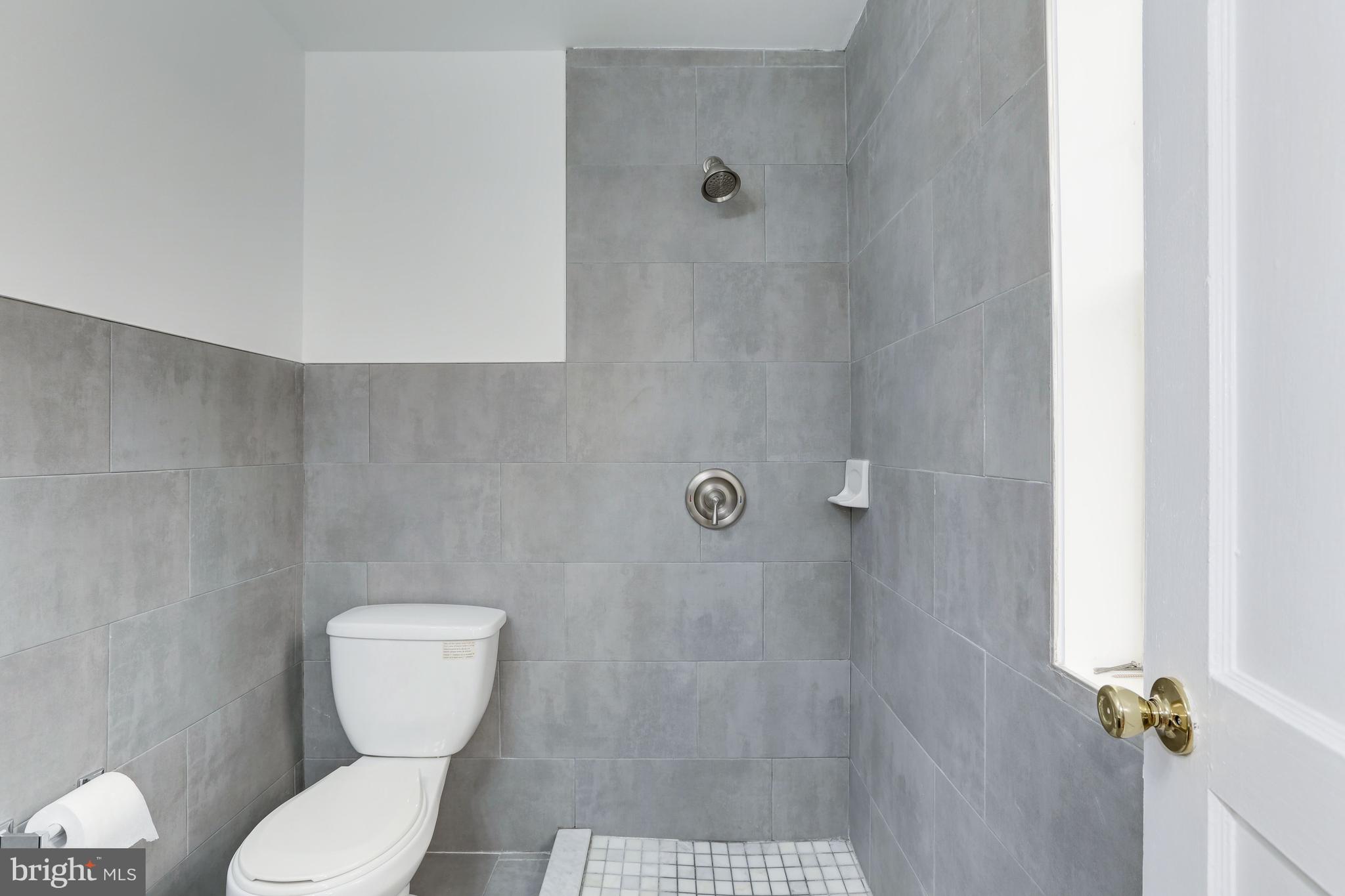 DOWNTOWN SILVER SPRING - Residential Lease