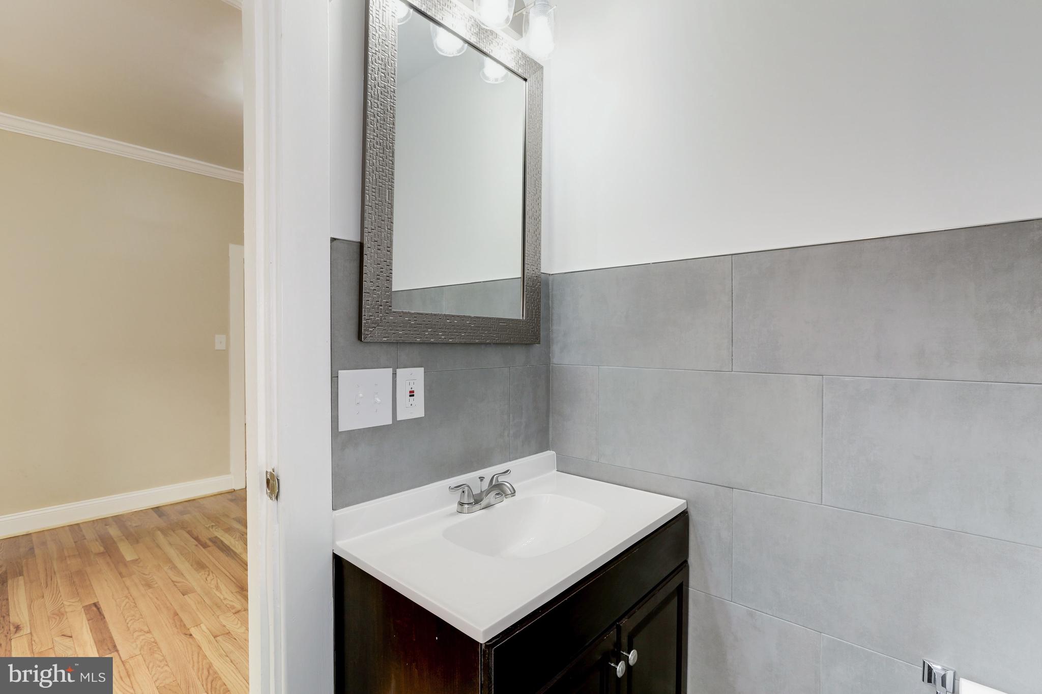 DOWNTOWN SILVER SPRING - Residential Lease