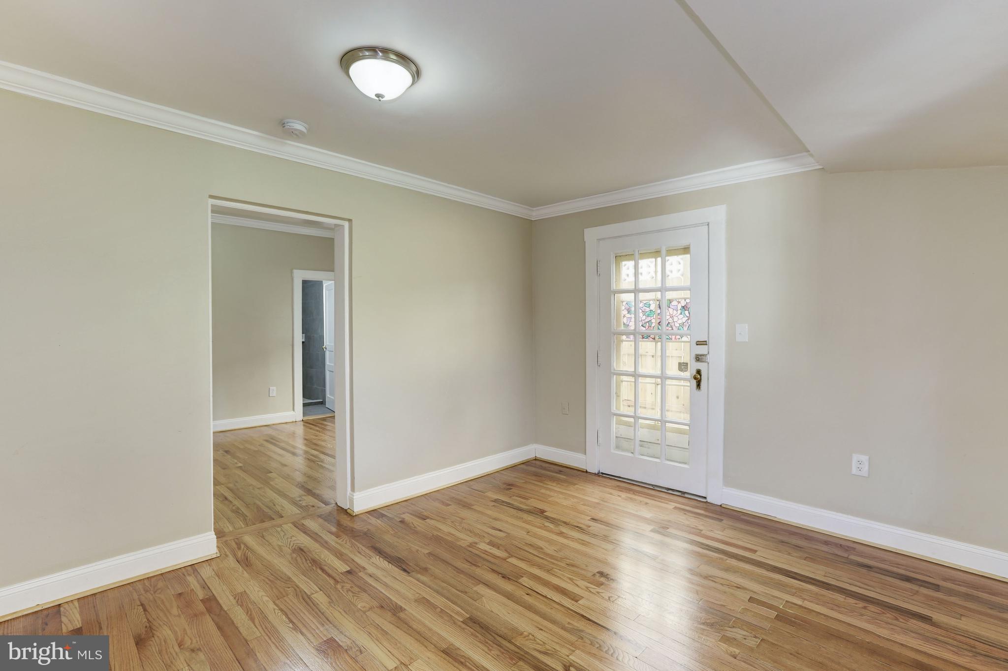 DOWNTOWN SILVER SPRING - Residential Lease