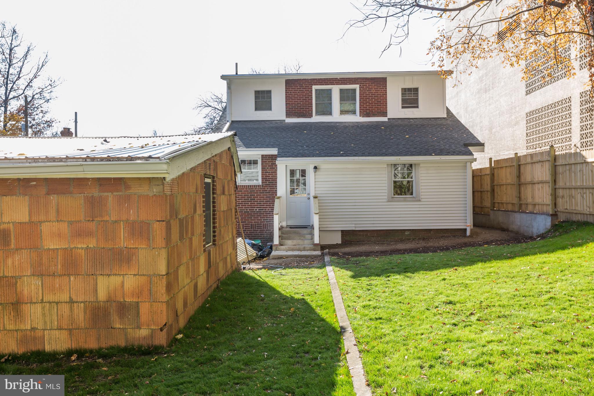 DOWNTOWN SILVER SPRING - Residential Lease