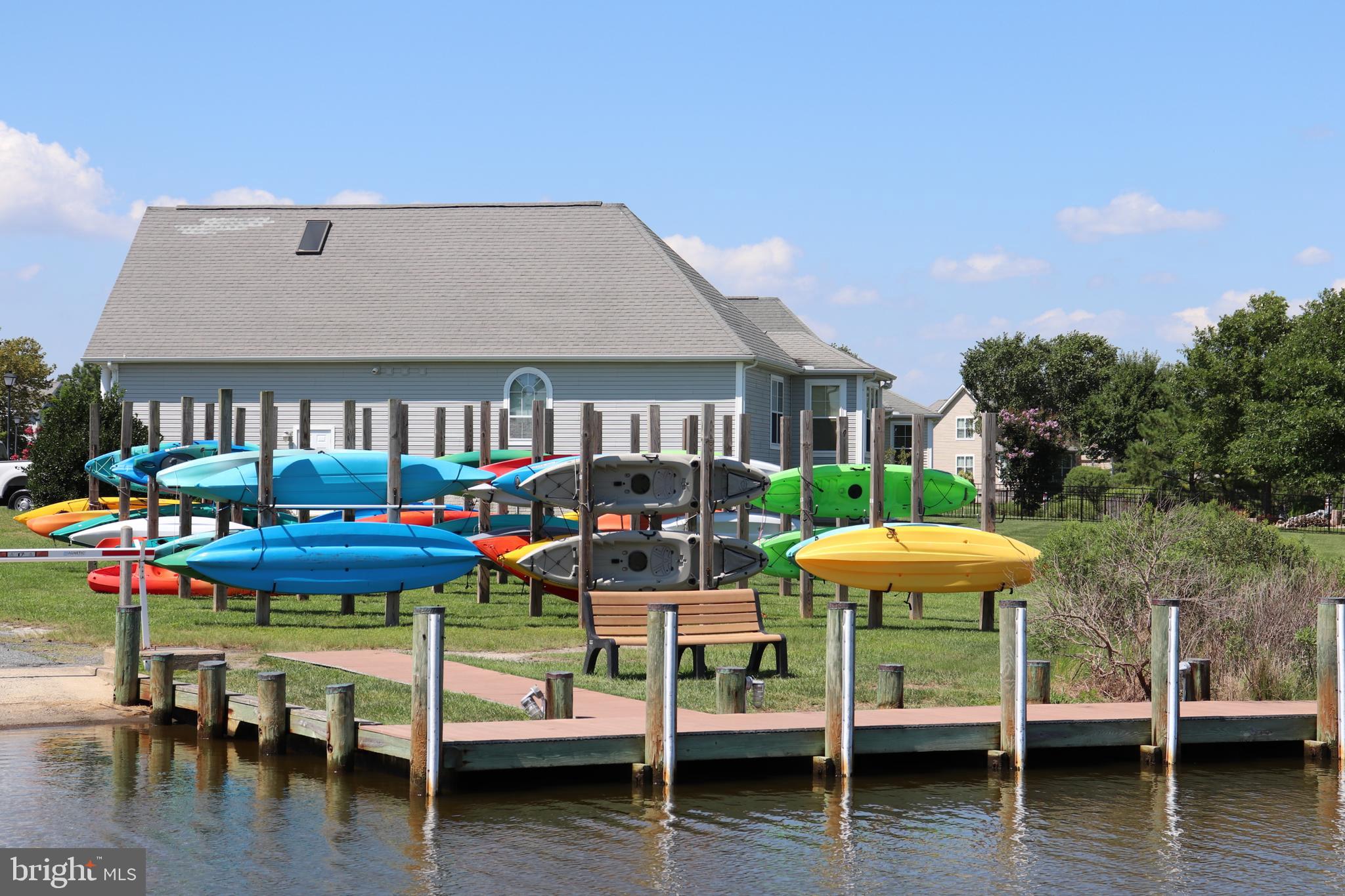 SHADY PARK - Residential