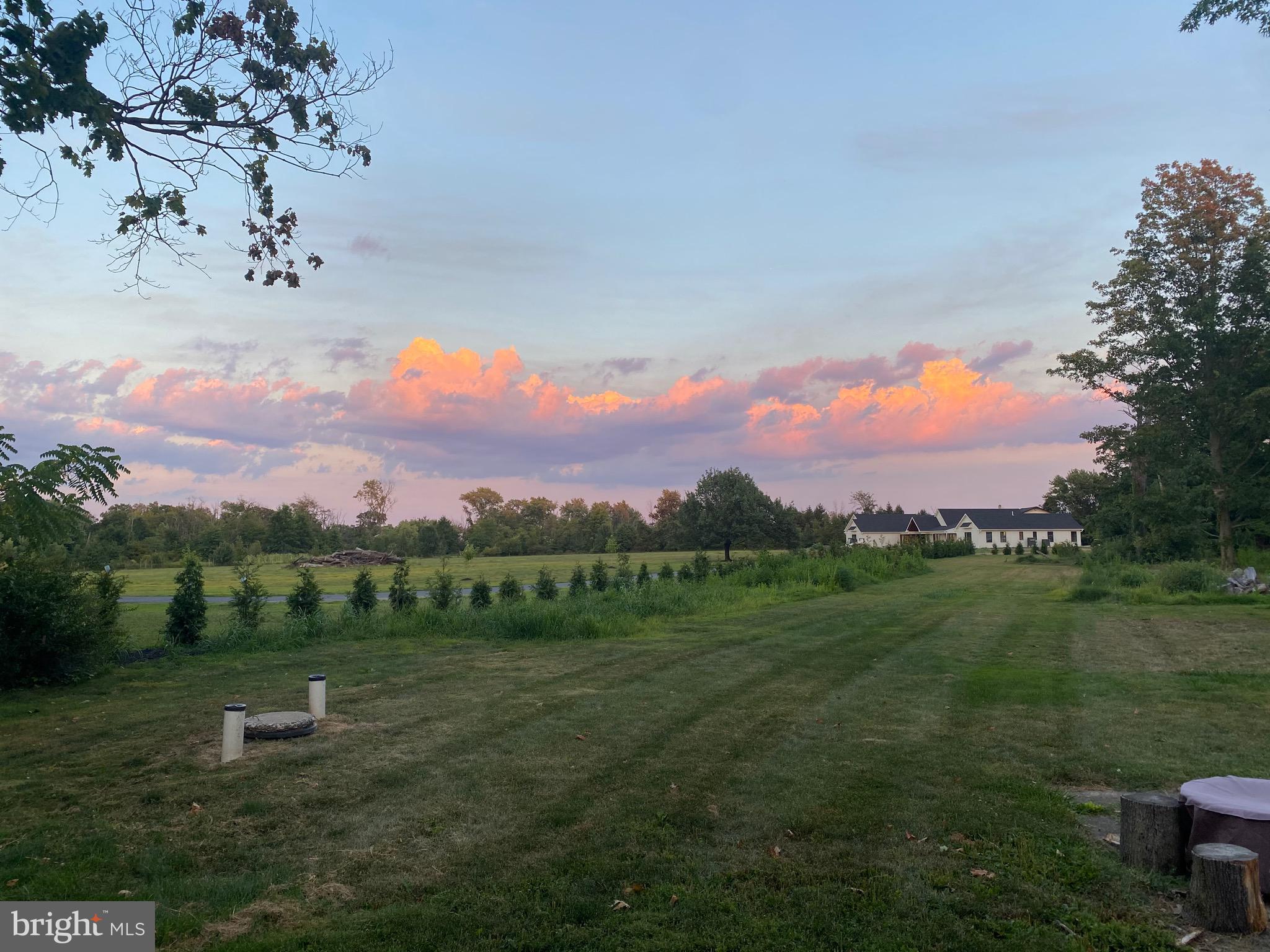 2415 2ND STREET PIKE