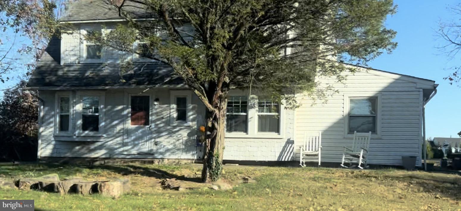 2415 2ND STREET PIKE