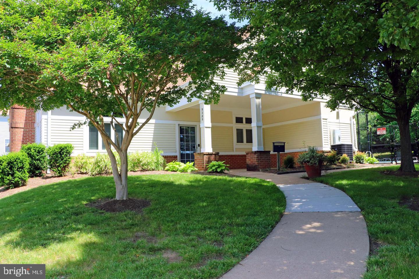 GUNSTON CORNER - Residential Lease