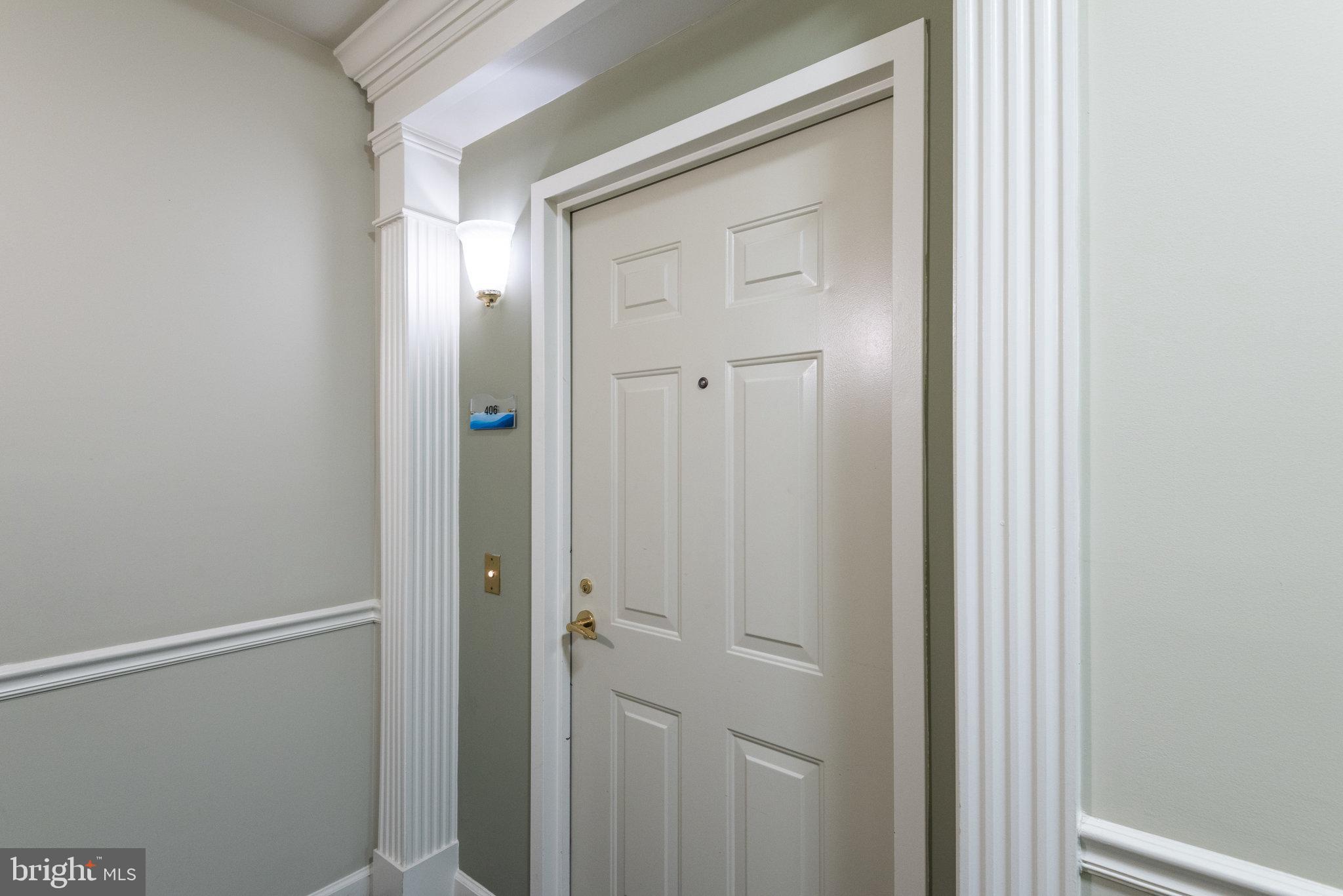 LANSDOWNE WOODS - Residential Lease