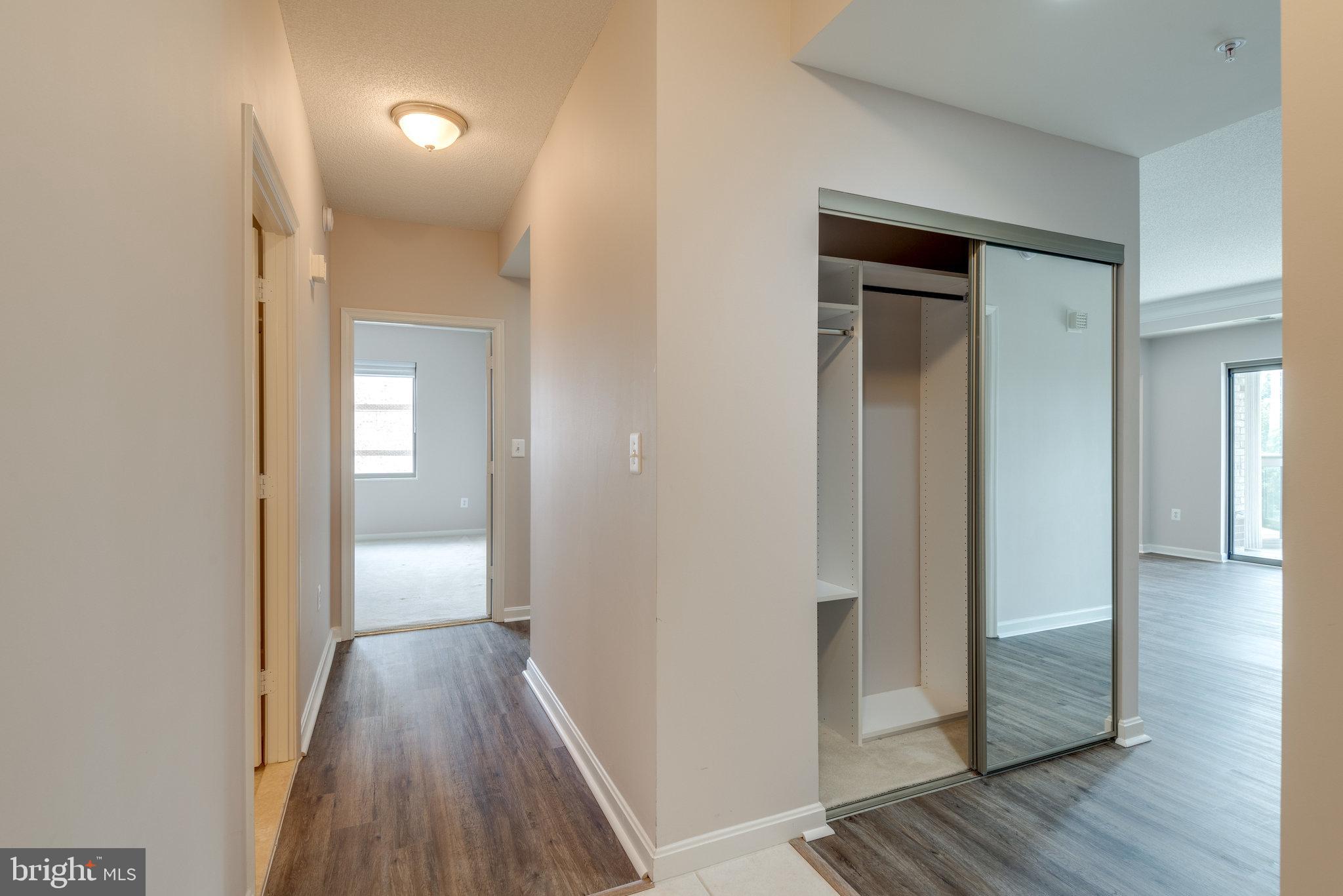 LANSDOWNE WOODS - Residential Lease