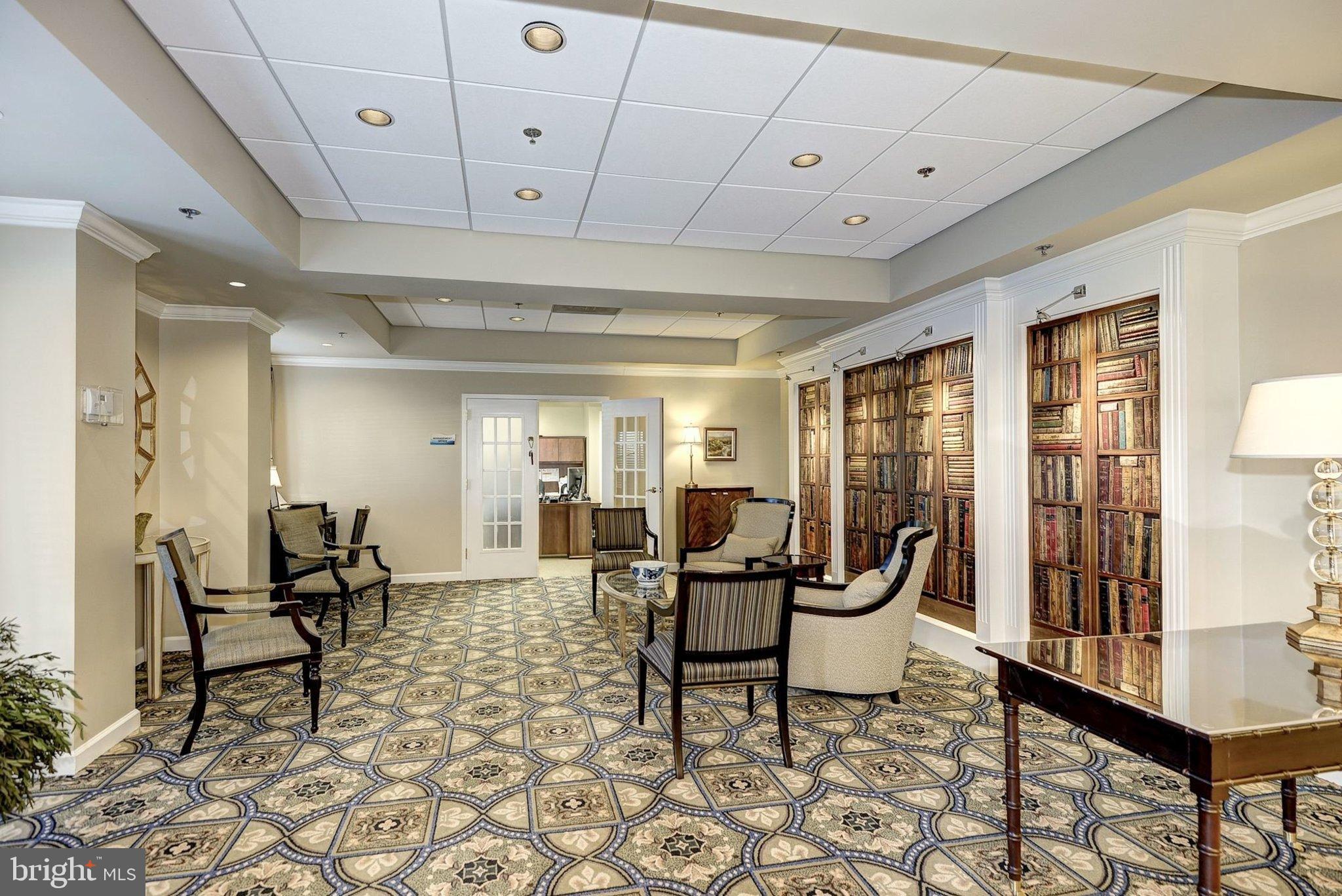 LANSDOWNE WOODS - Residential Lease