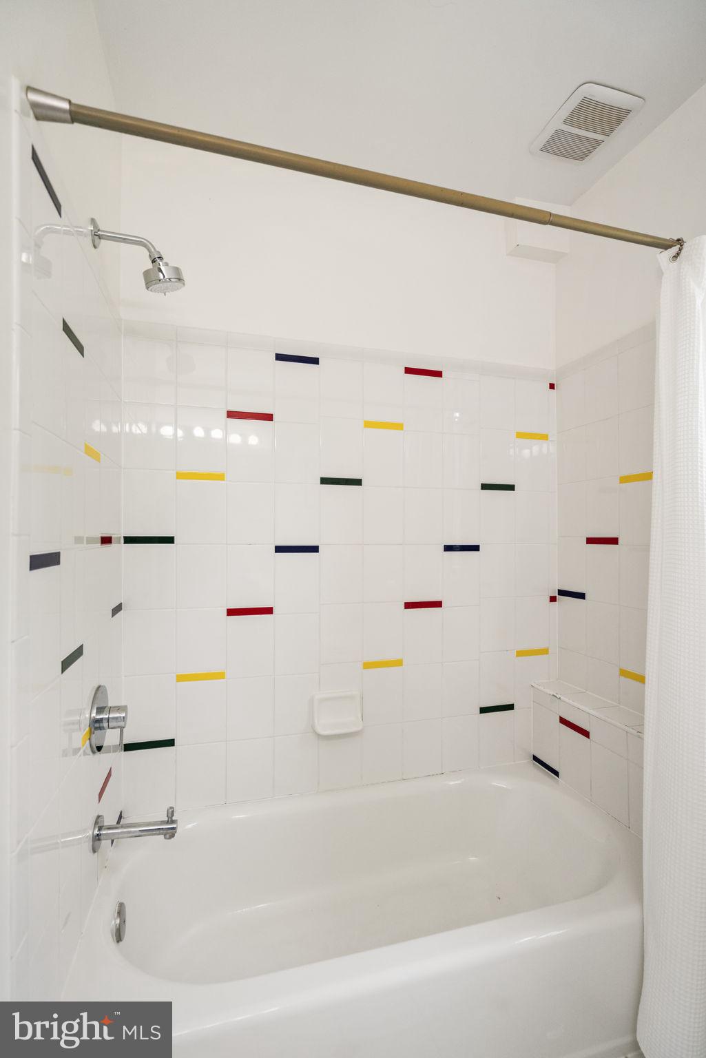 CHEVY CHASE - Residential Lease