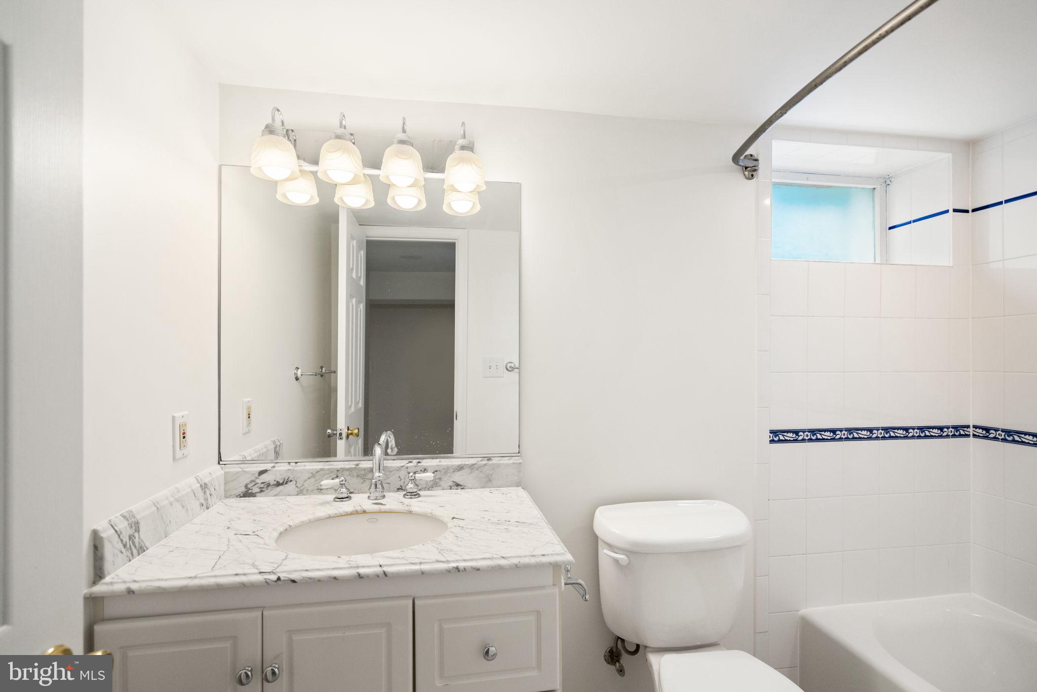 CHEVY CHASE - Residential Lease