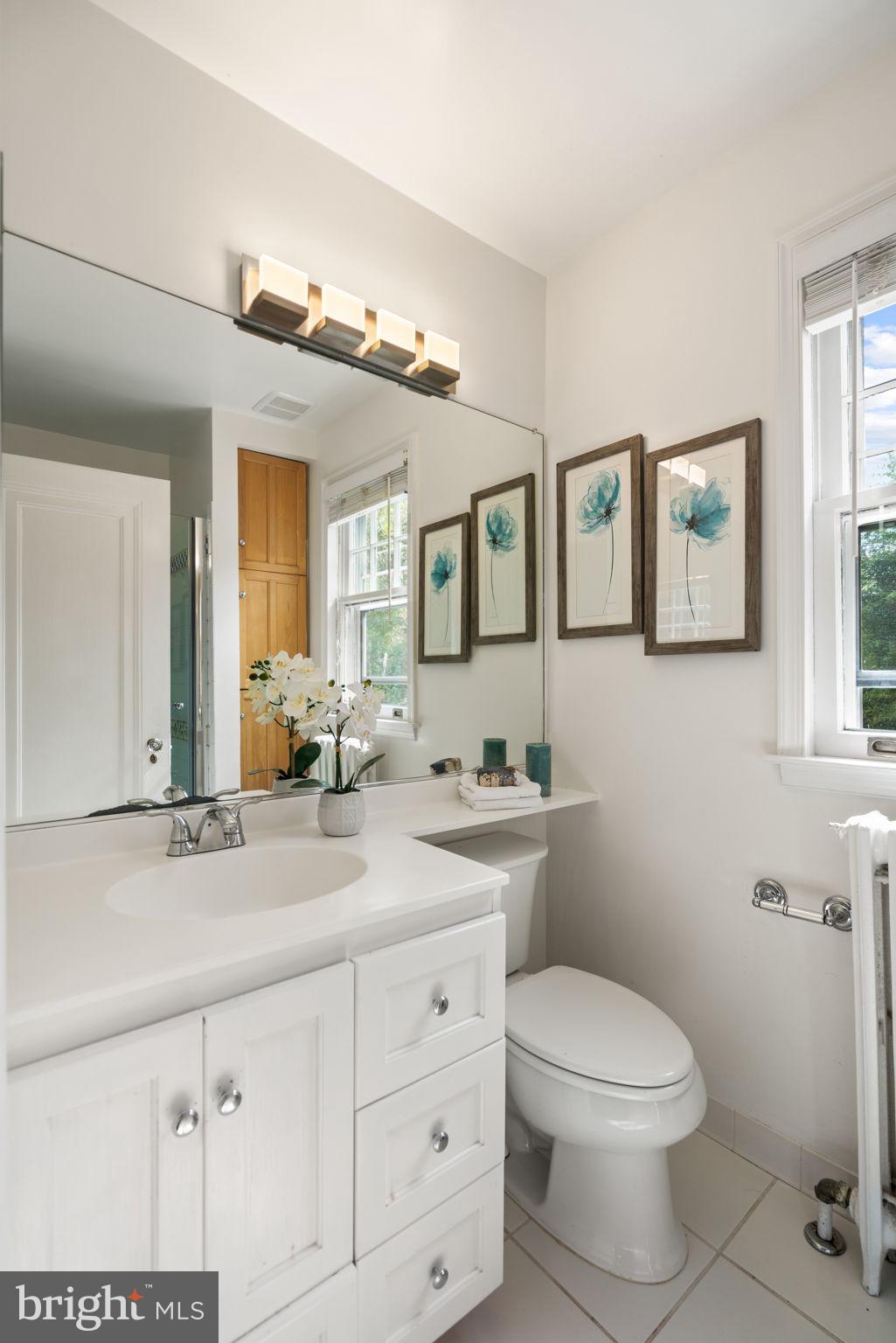 CHEVY CHASE - Residential Lease