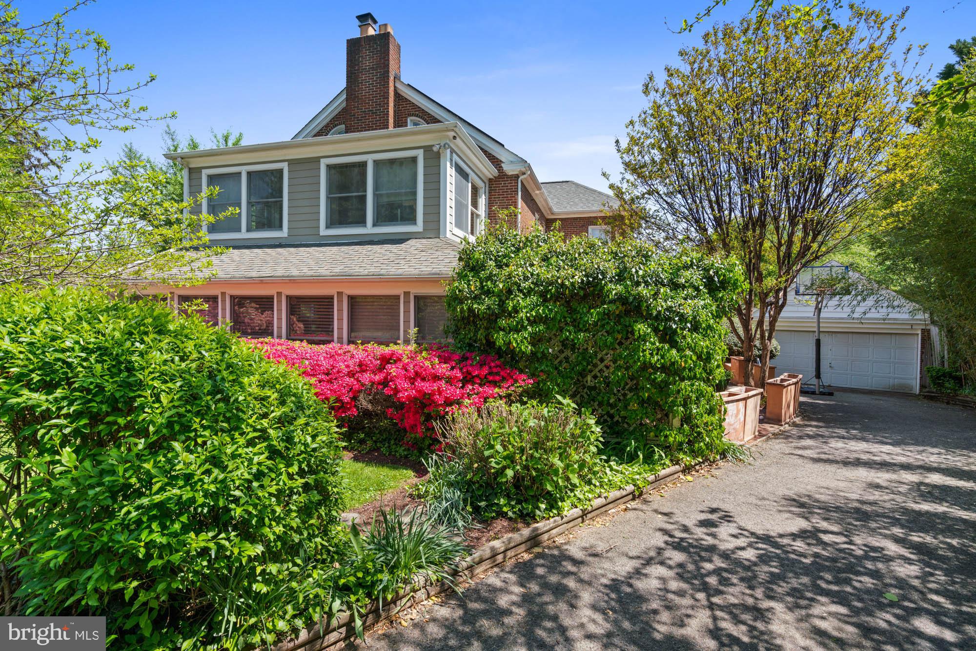 CHEVY CHASE - Residential Lease