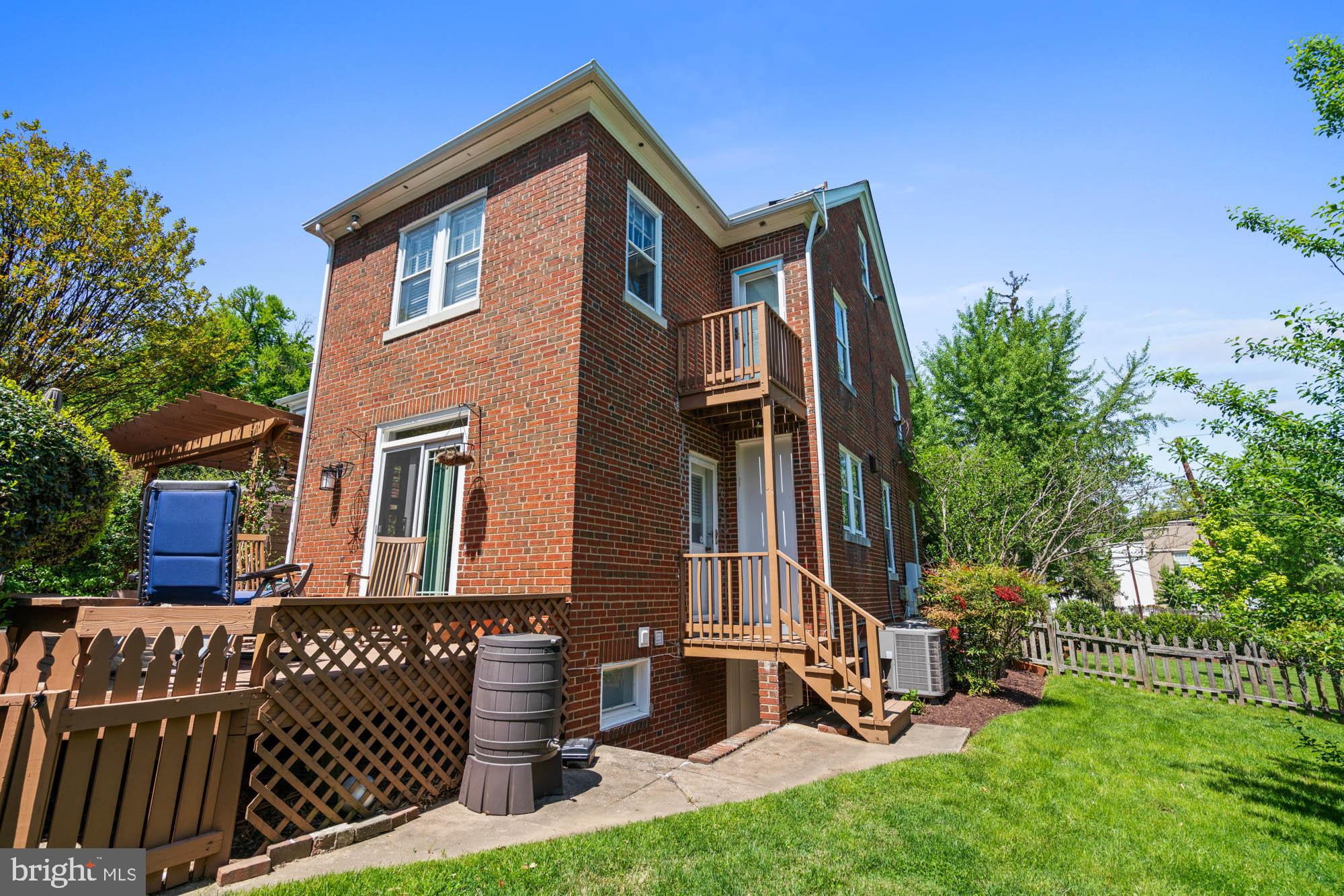 CHEVY CHASE - Residential Lease