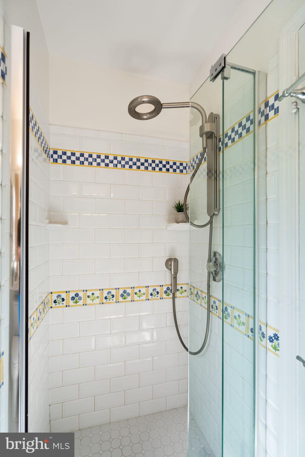 CHEVY CHASE - Residential Lease